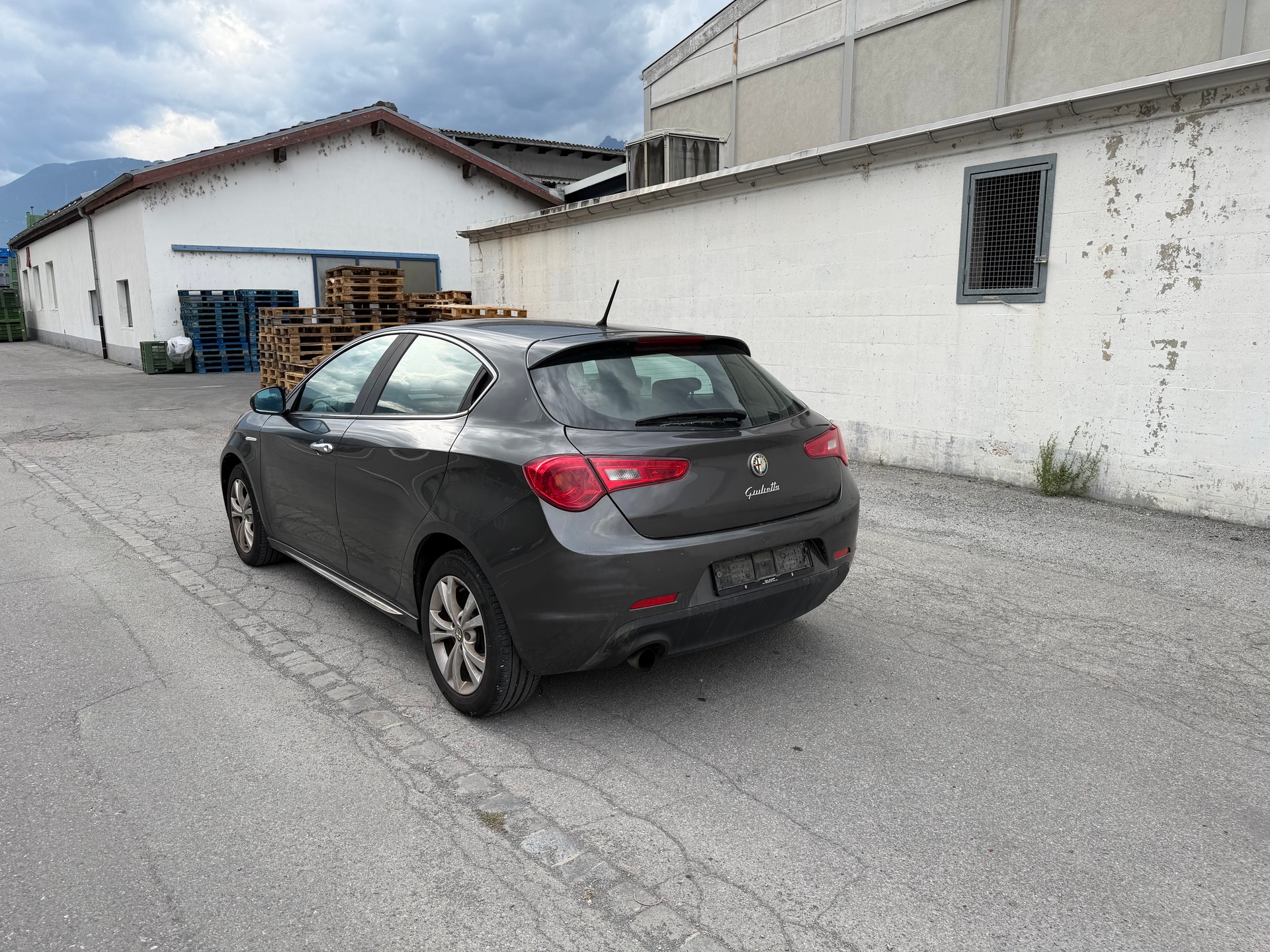 ALFA ROMEO Giulietta 1.4 T Distinctive-image-2