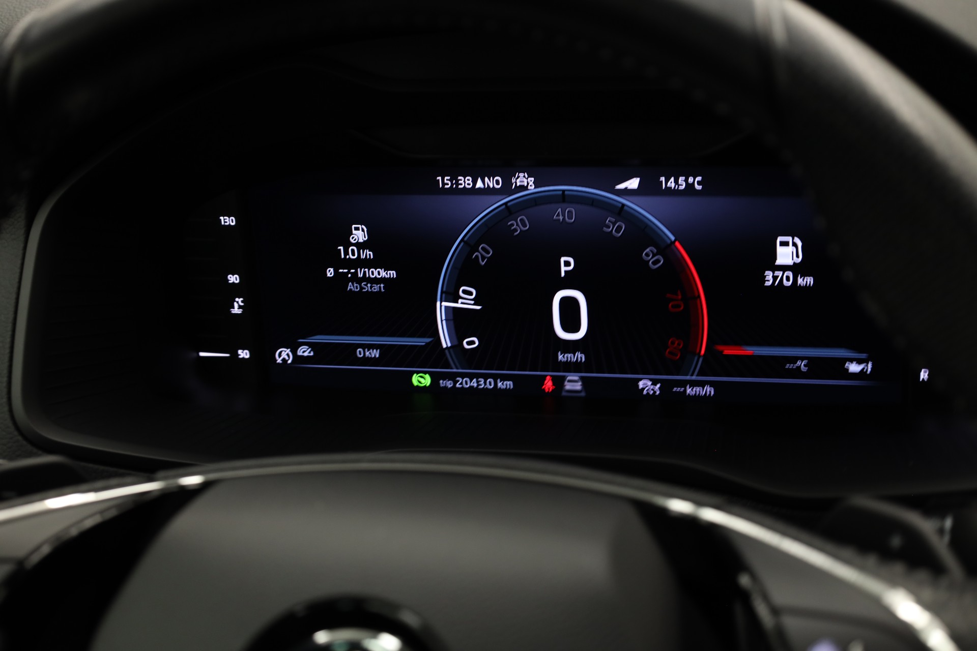 SKODA Karoq 2.0 TSI SportLine 4x4 DSG-image-26