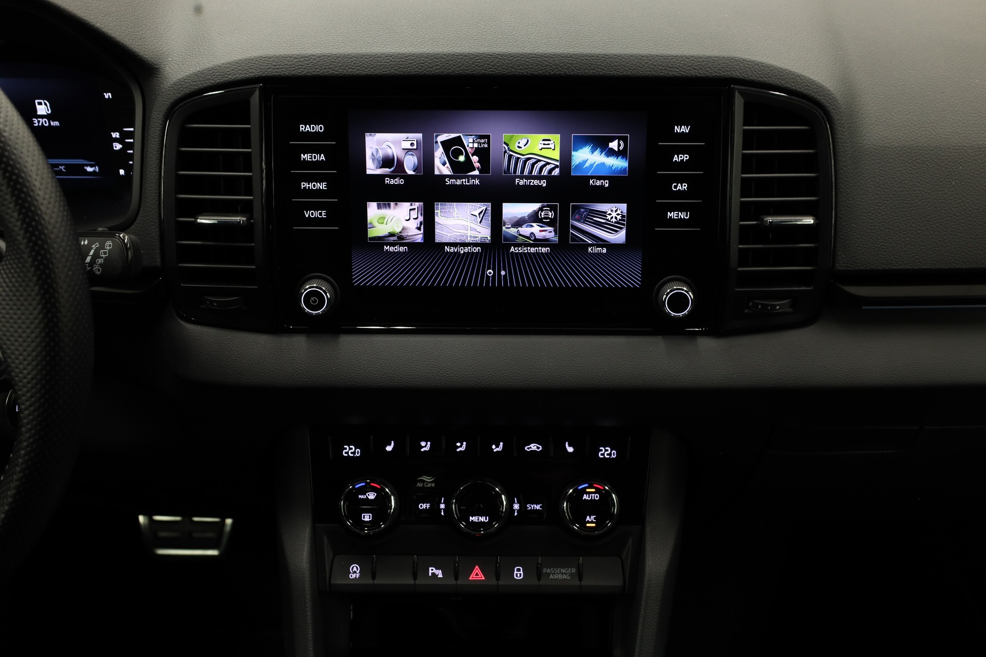 SKODA Karoq 2.0 TSI SportLine 4x4 DSG-image-19