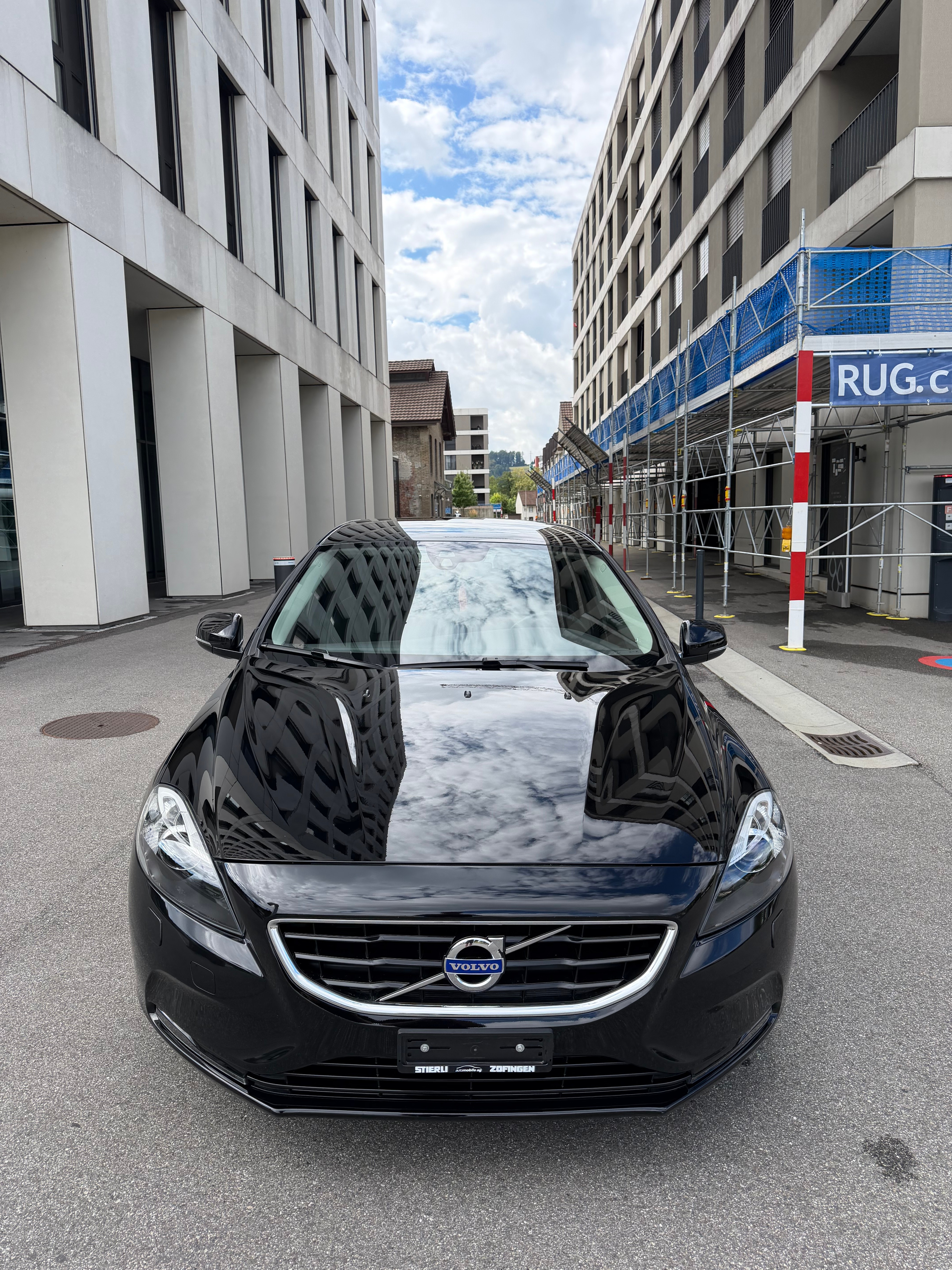 Car photo