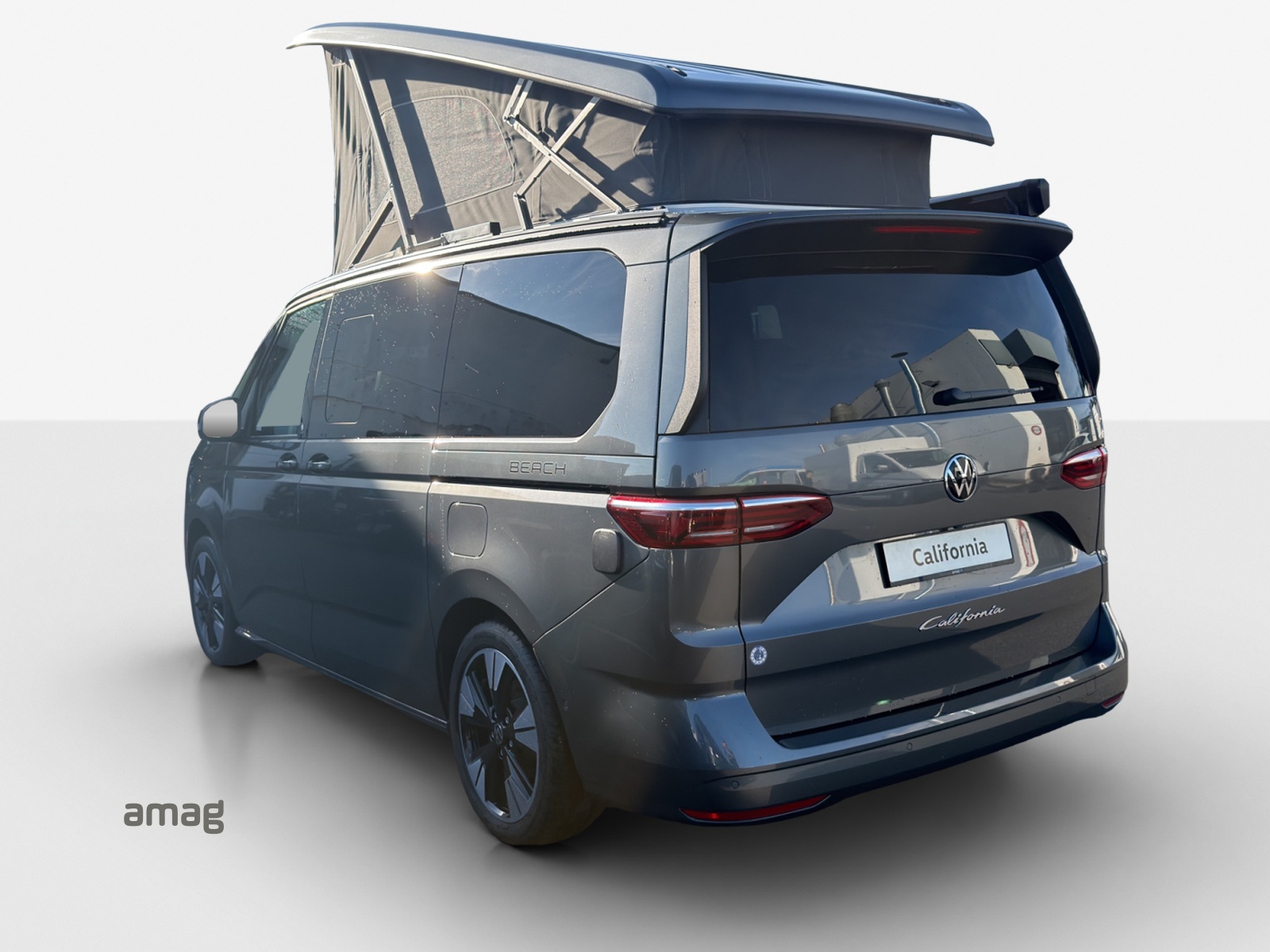 VW California 2.0 TDI Beach Tour-image-2