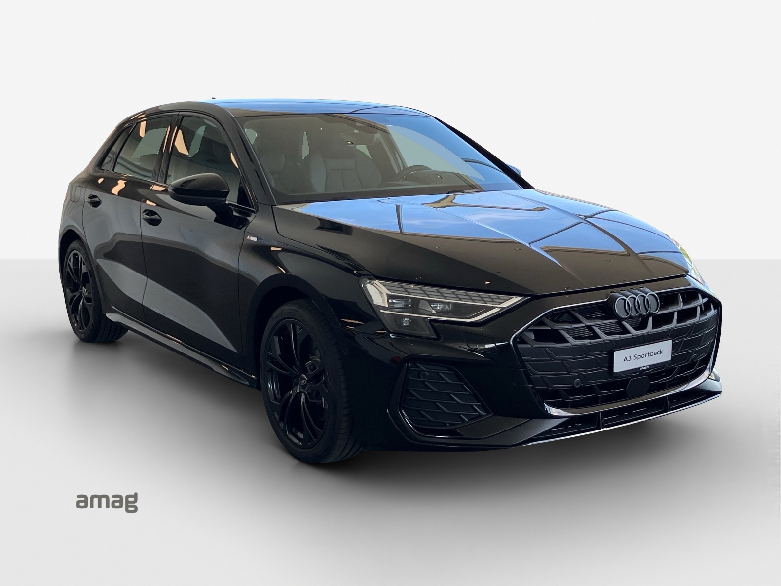 AUDI A3 Sportback TFSI e 200 kW S line Attraction S tronic-image-5