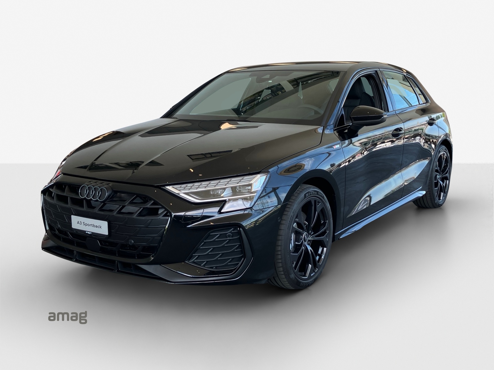 AUDI A3 Sportback TFSI e 200 kW S line Attraction S tronic-image-0