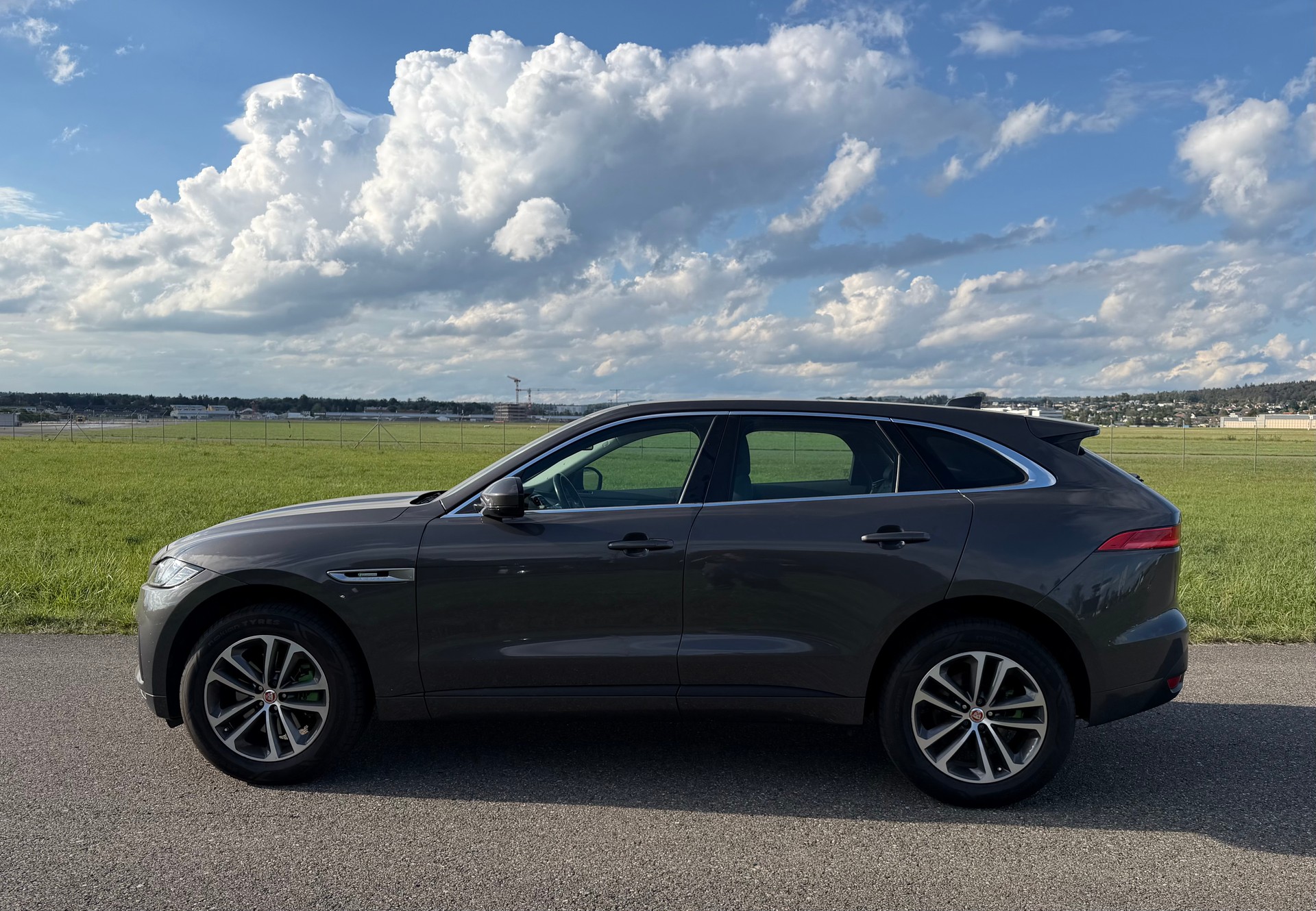 JAGUAR F-Pace 3.0 TD R-Sport AWD Automatik-image-4