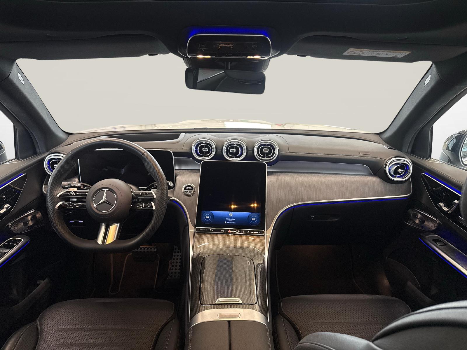 MERCEDES-BENZ GLC 450 d AMG Line 4matic + Gancio traino elettrico e Pneumatici invernali-image-8