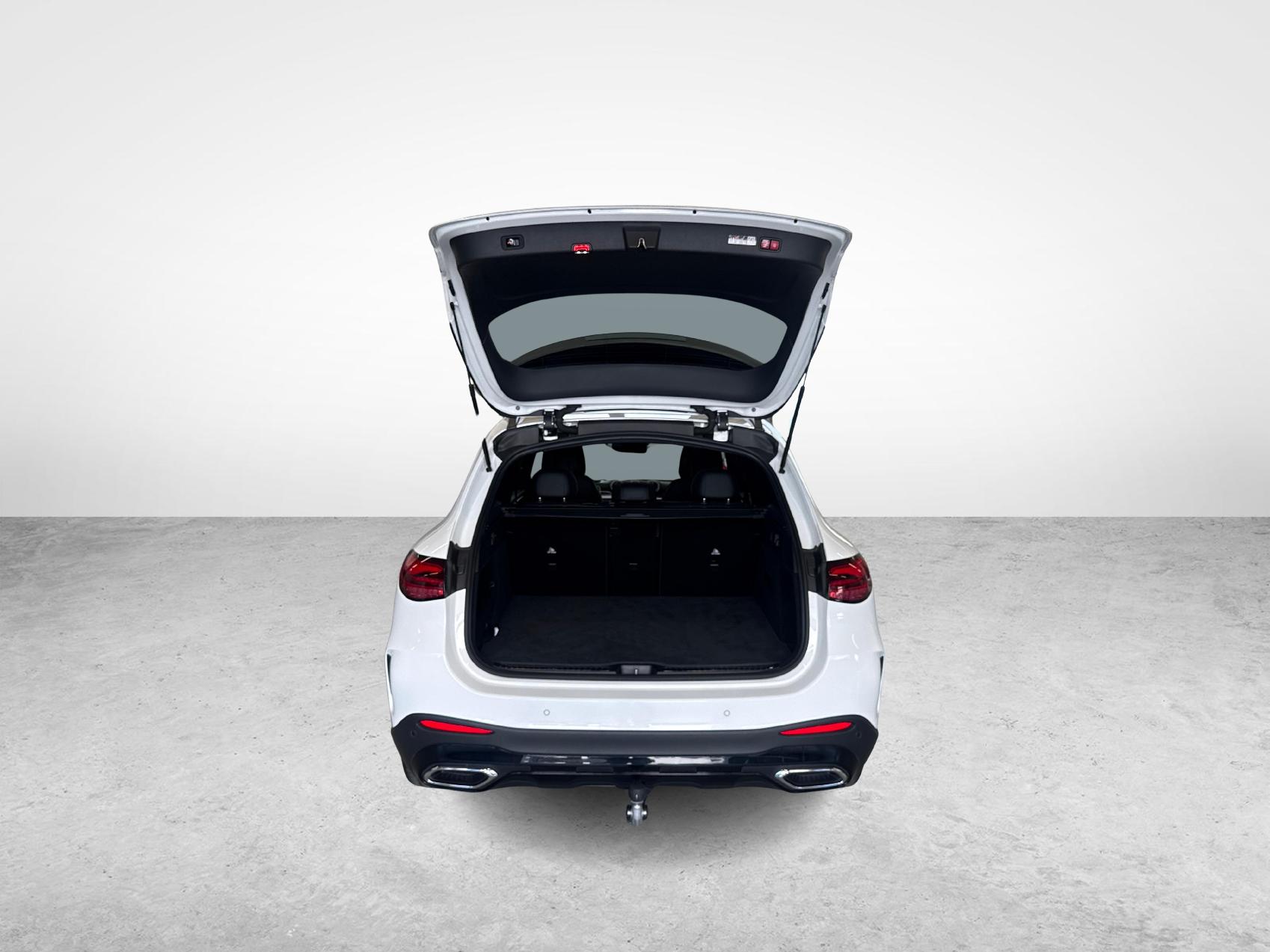 MERCEDES-BENZ GLC 450 d AMG Line 4matic + Gancio traino elettrico e Pneumatici invernali-image-12
