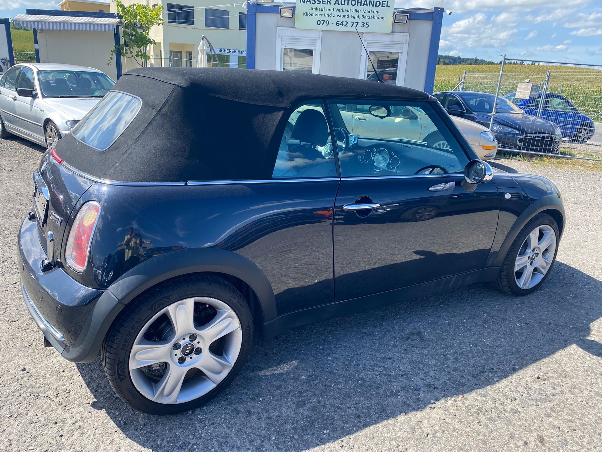 MINI Cooper Cabriolet-image-7