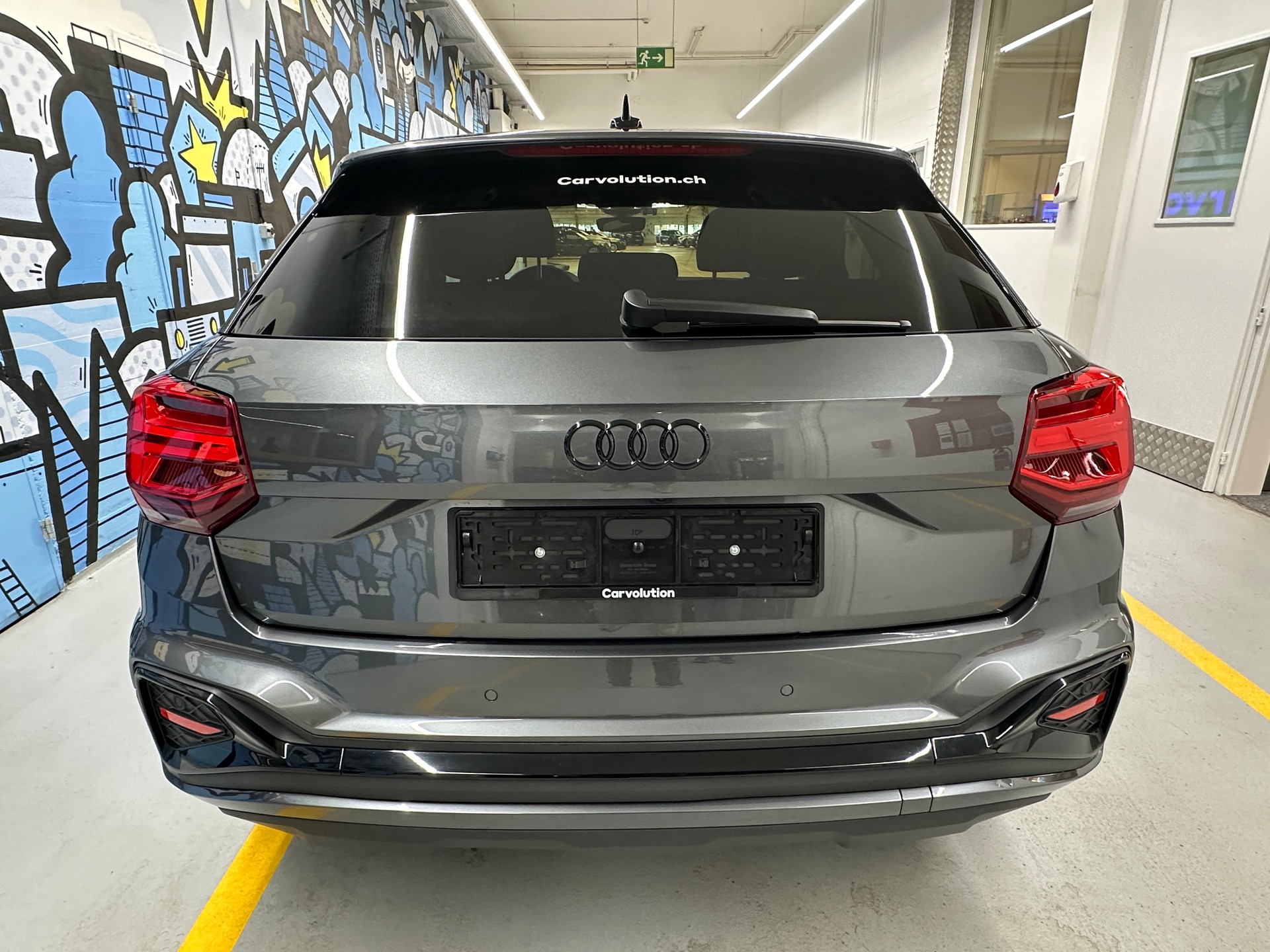 AUDI Q2 35 TFSI S line S-tronic-image-4
