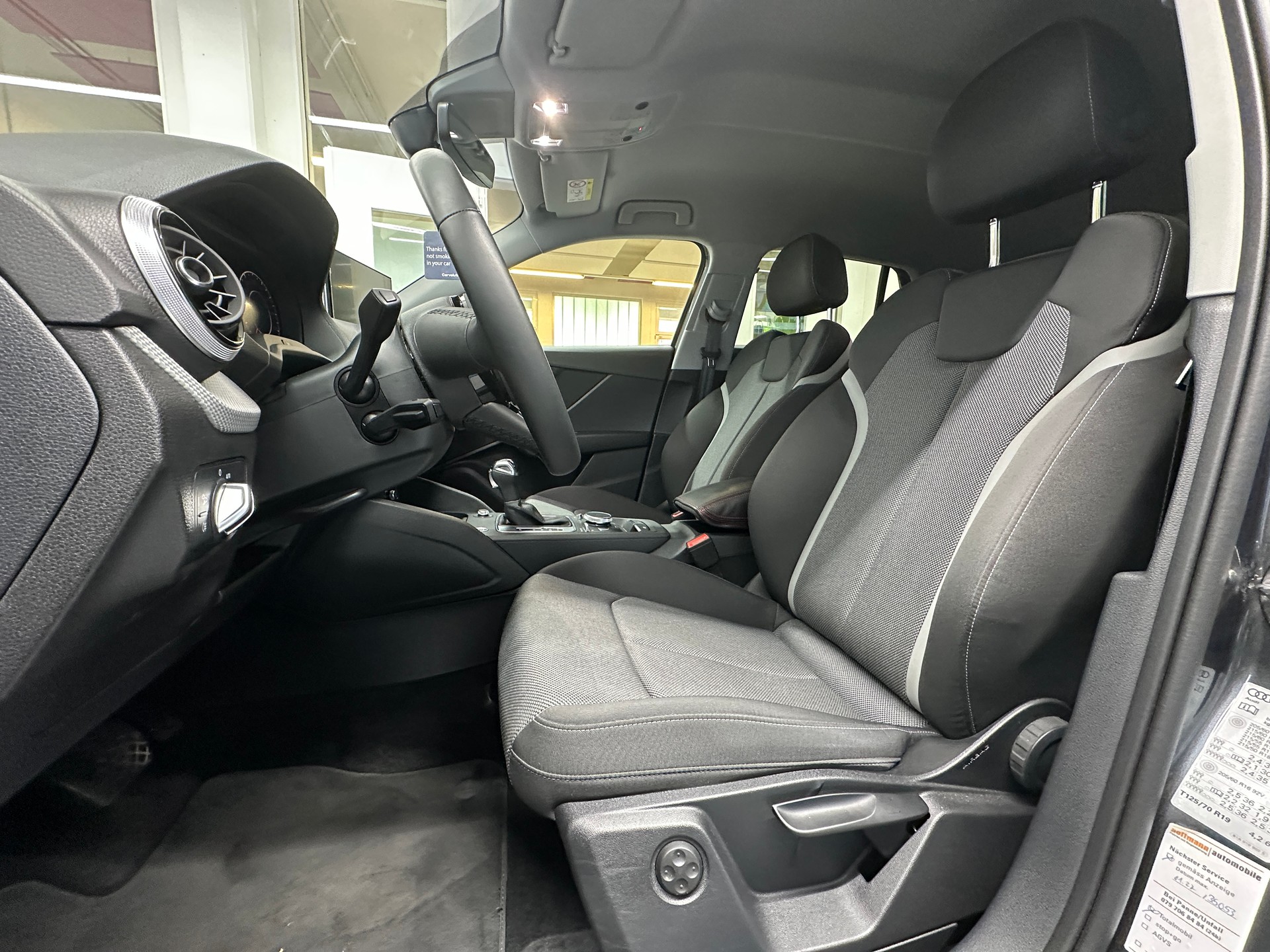 AUDI Q2 35 TFSI S line S-tronic-image-7