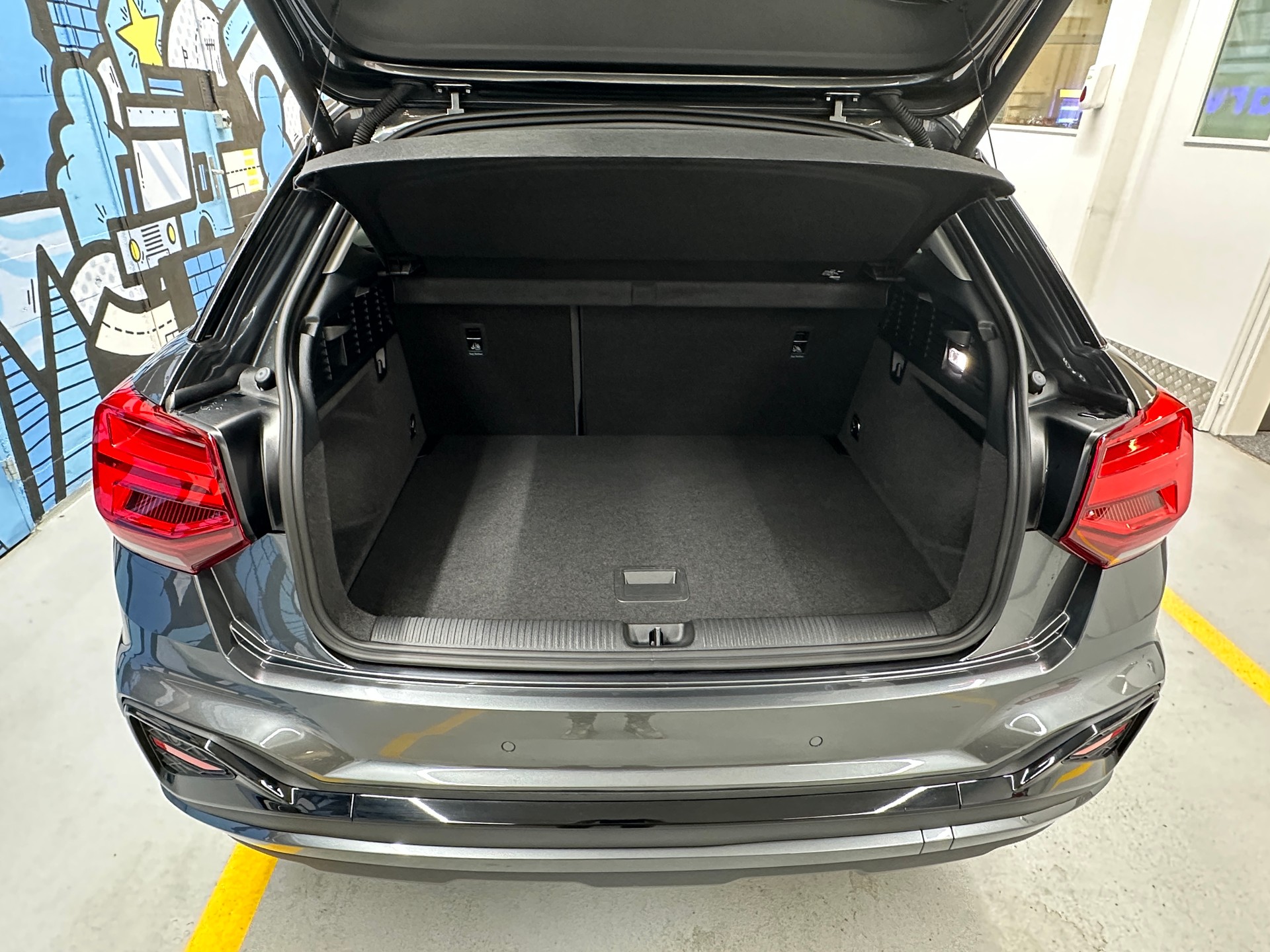AUDI Q2 35 TFSI S line S-tronic-image-5