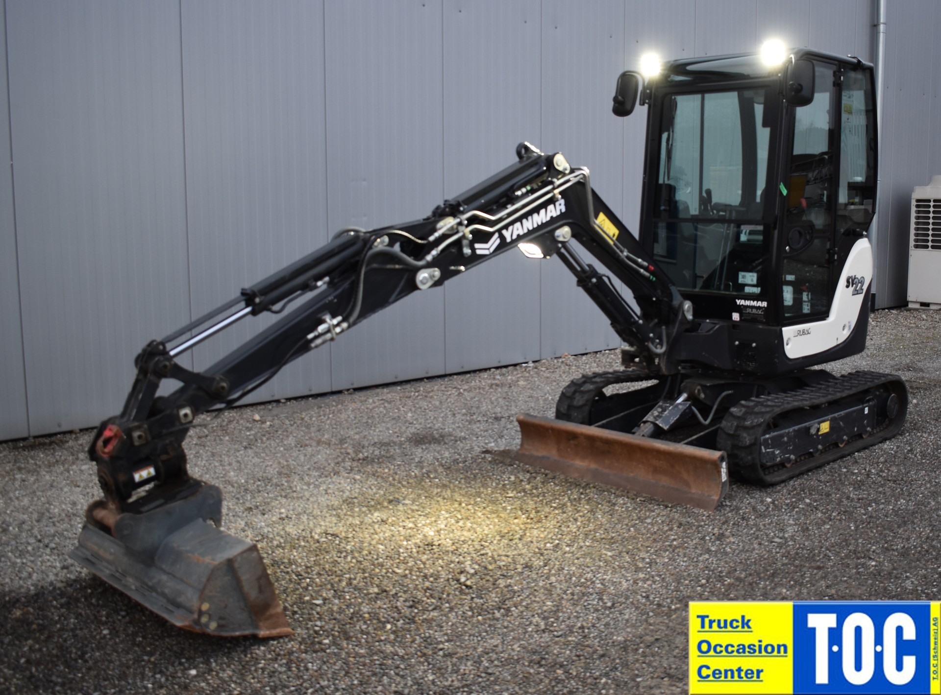 AC Yanmar SV 22-image-0