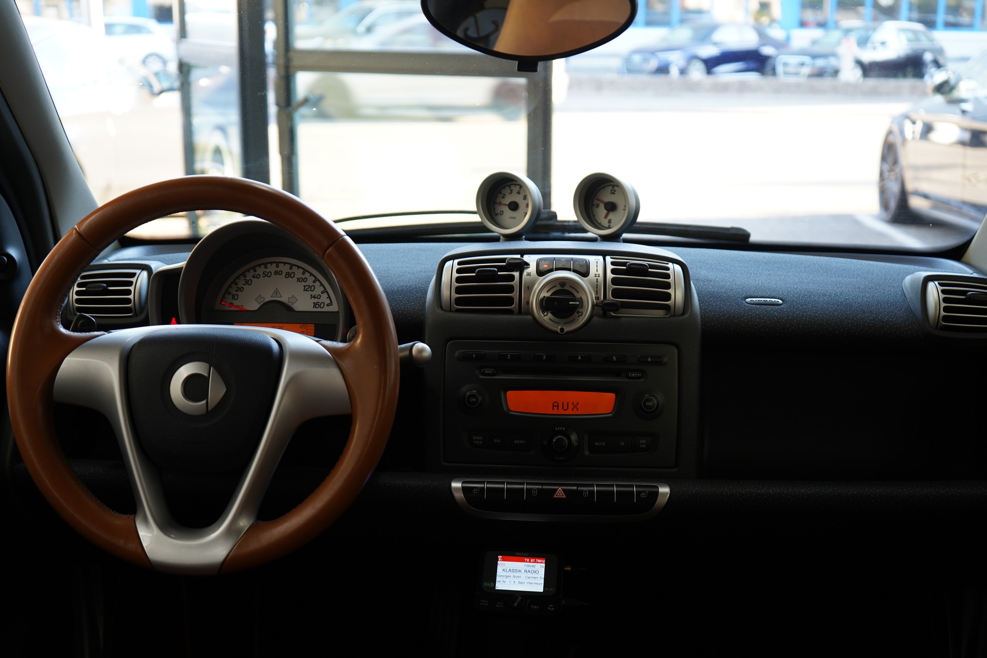 SMART fortwo limited one softouch-image-9