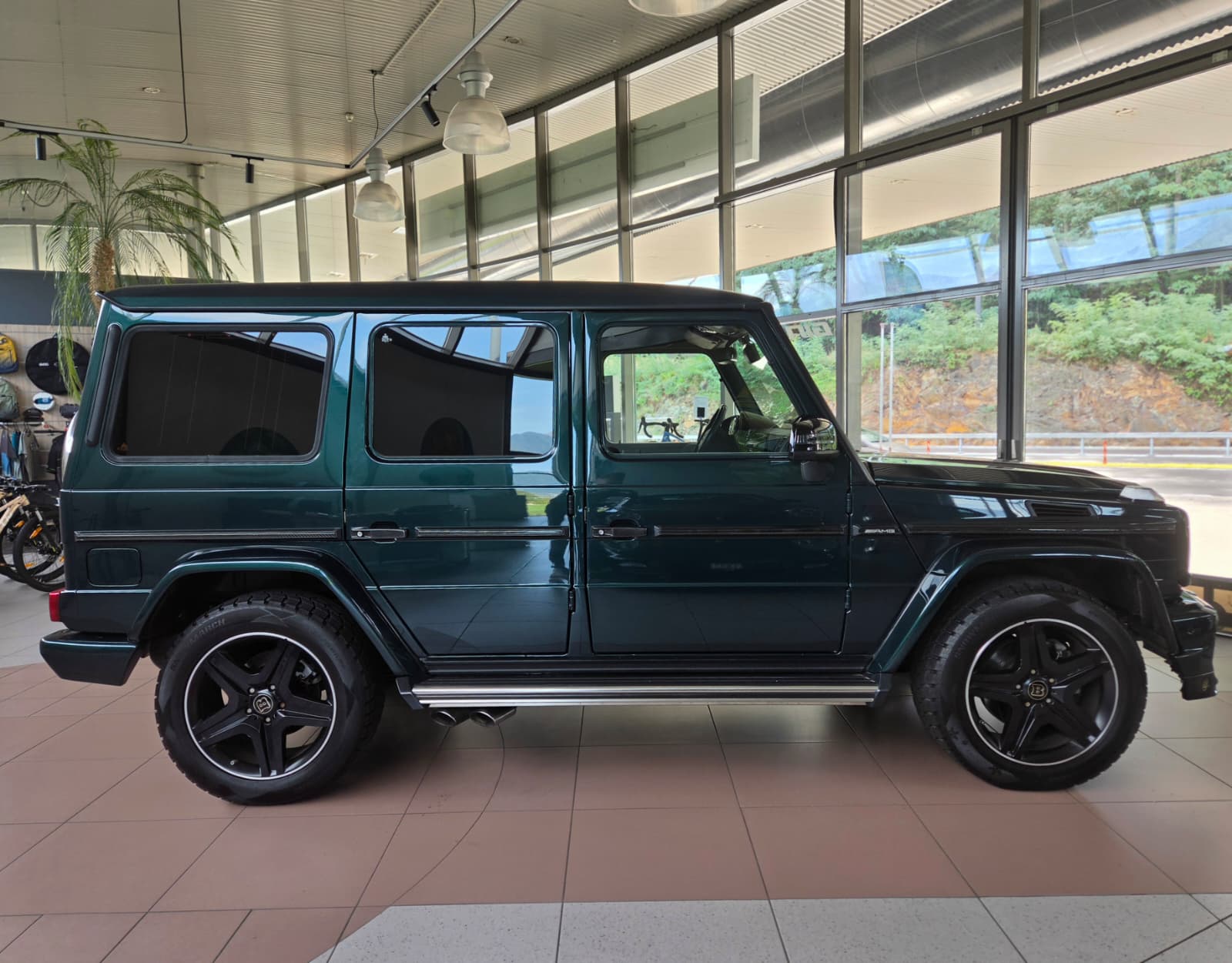 MERCEDES-BENZ G55 AMG Powered by BRABUS-image-5