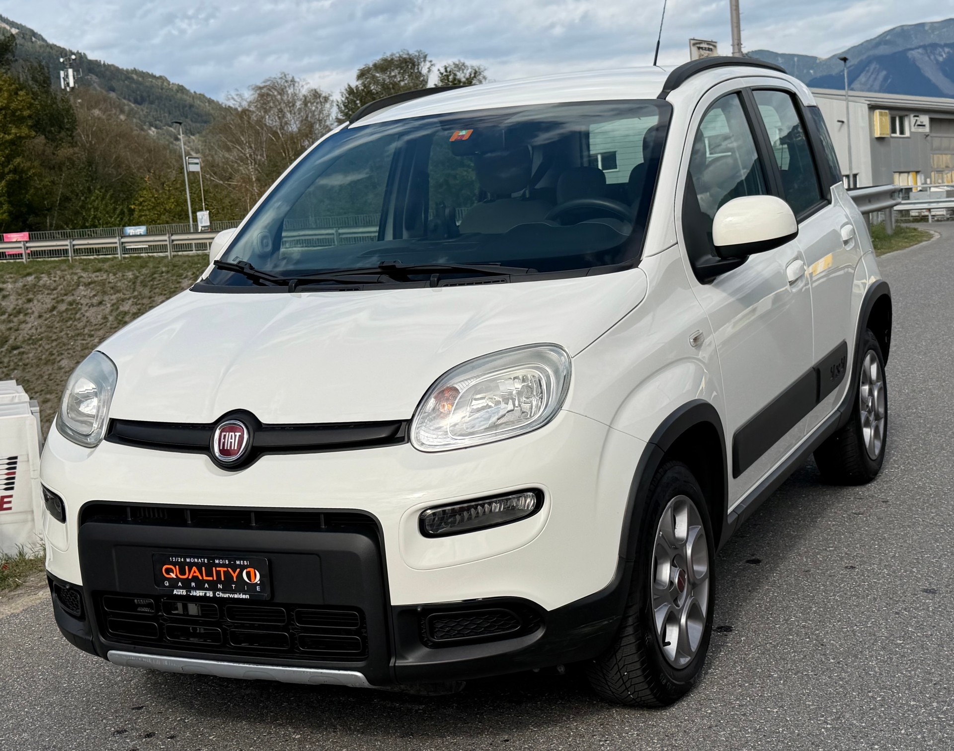 FIAT Panda 1.3 MJ Climbing 4x4-image-2