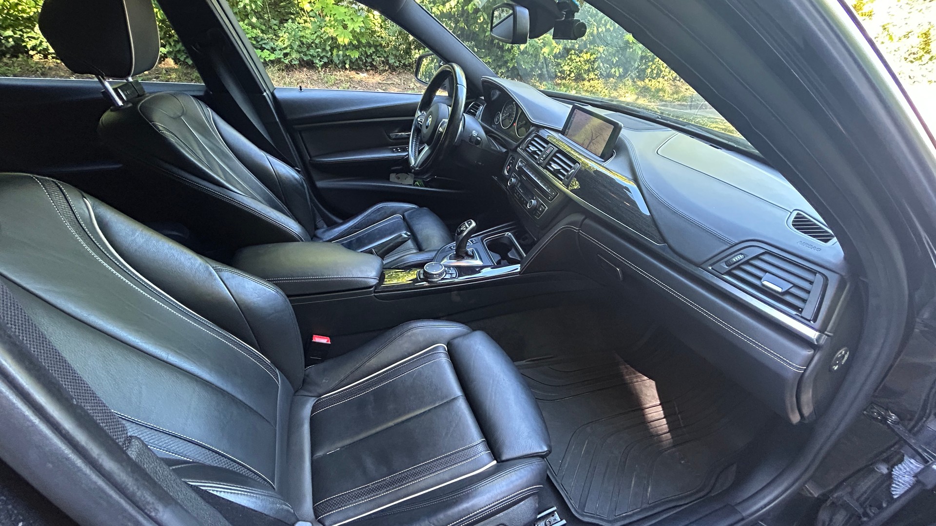 BMW 335d xDrive-image-7