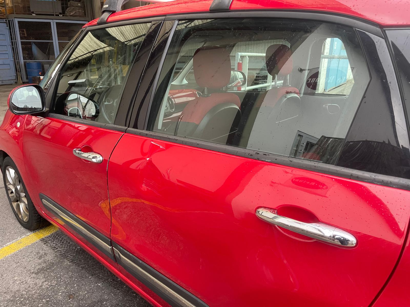 FIAT 500L 1.3 JTD Pop Star-image-6