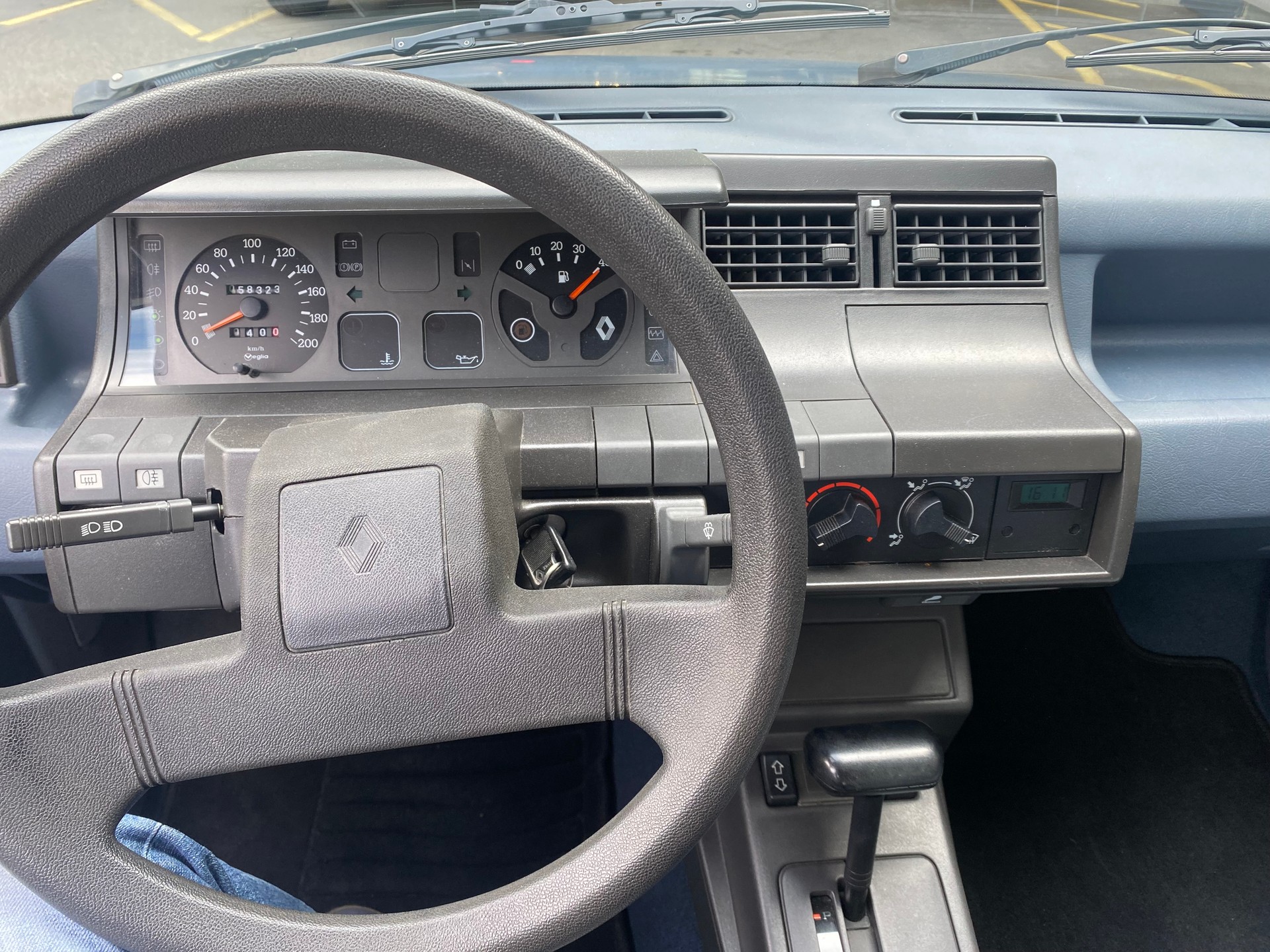 RENAULT Automat-image-13