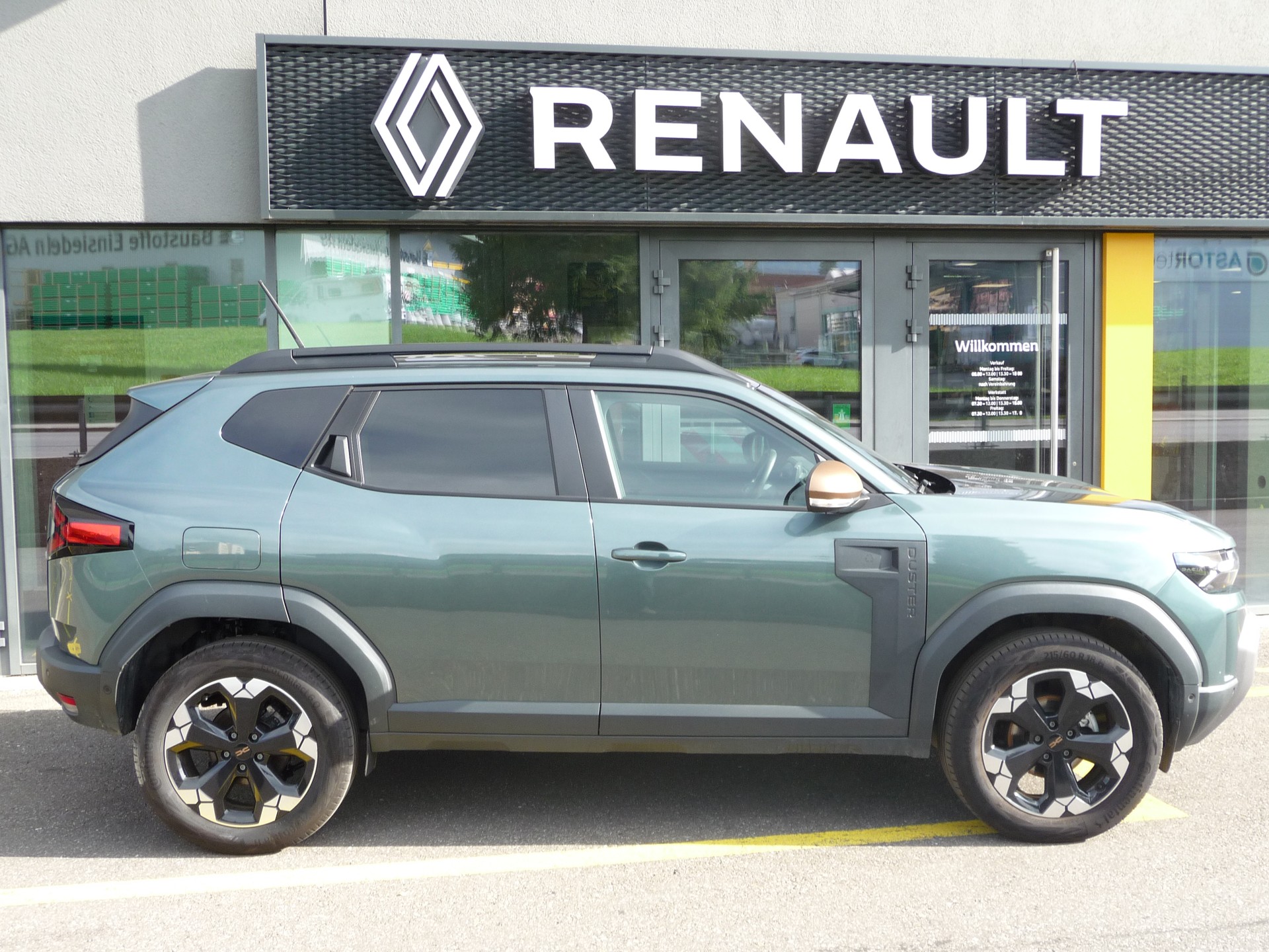 DACIA Duster TCe 130 48V Extreme 4x4-showroom-element-1