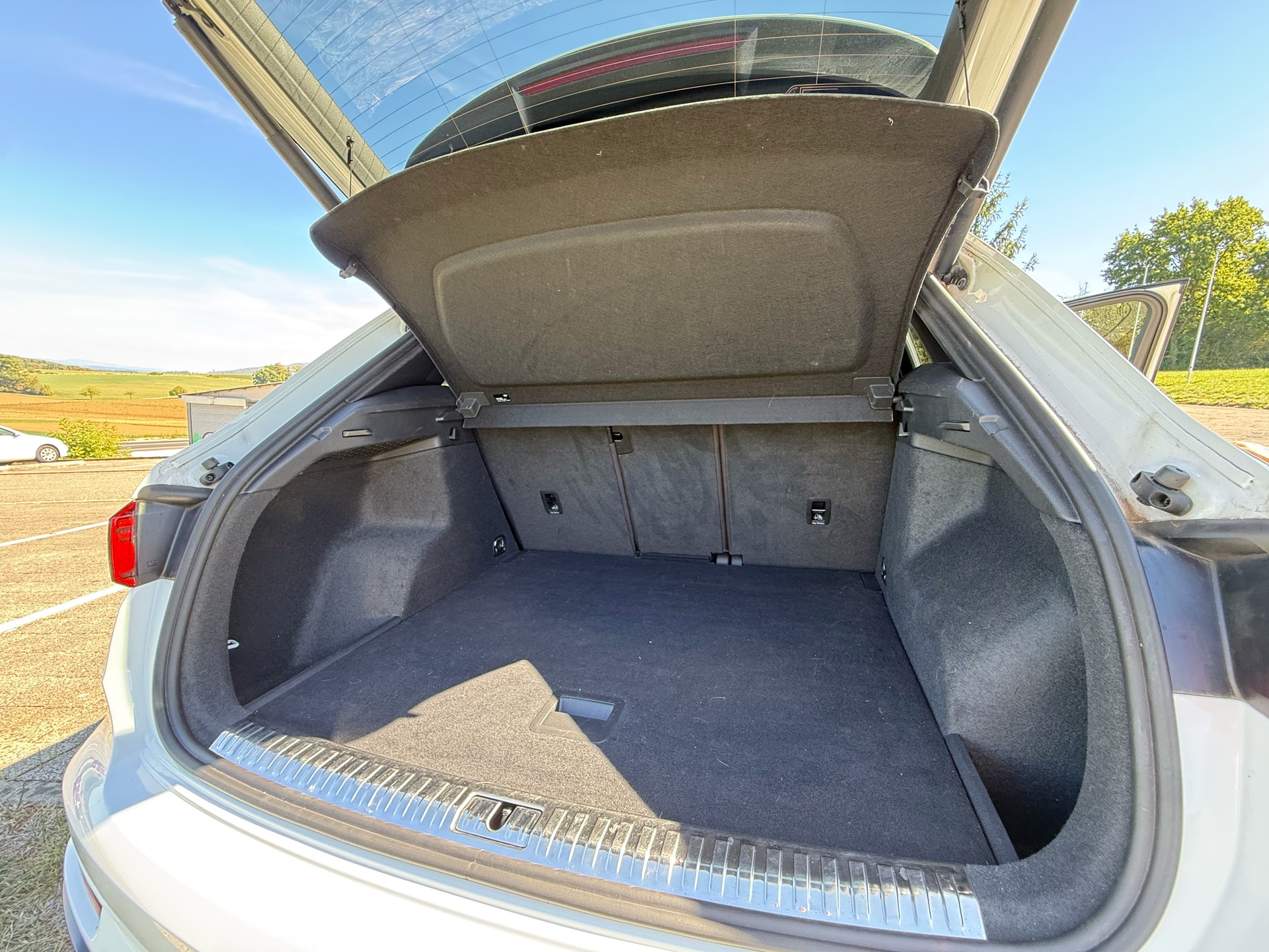 AUDI 2.0 35 TDI S line quattro S-Tronic-image-7