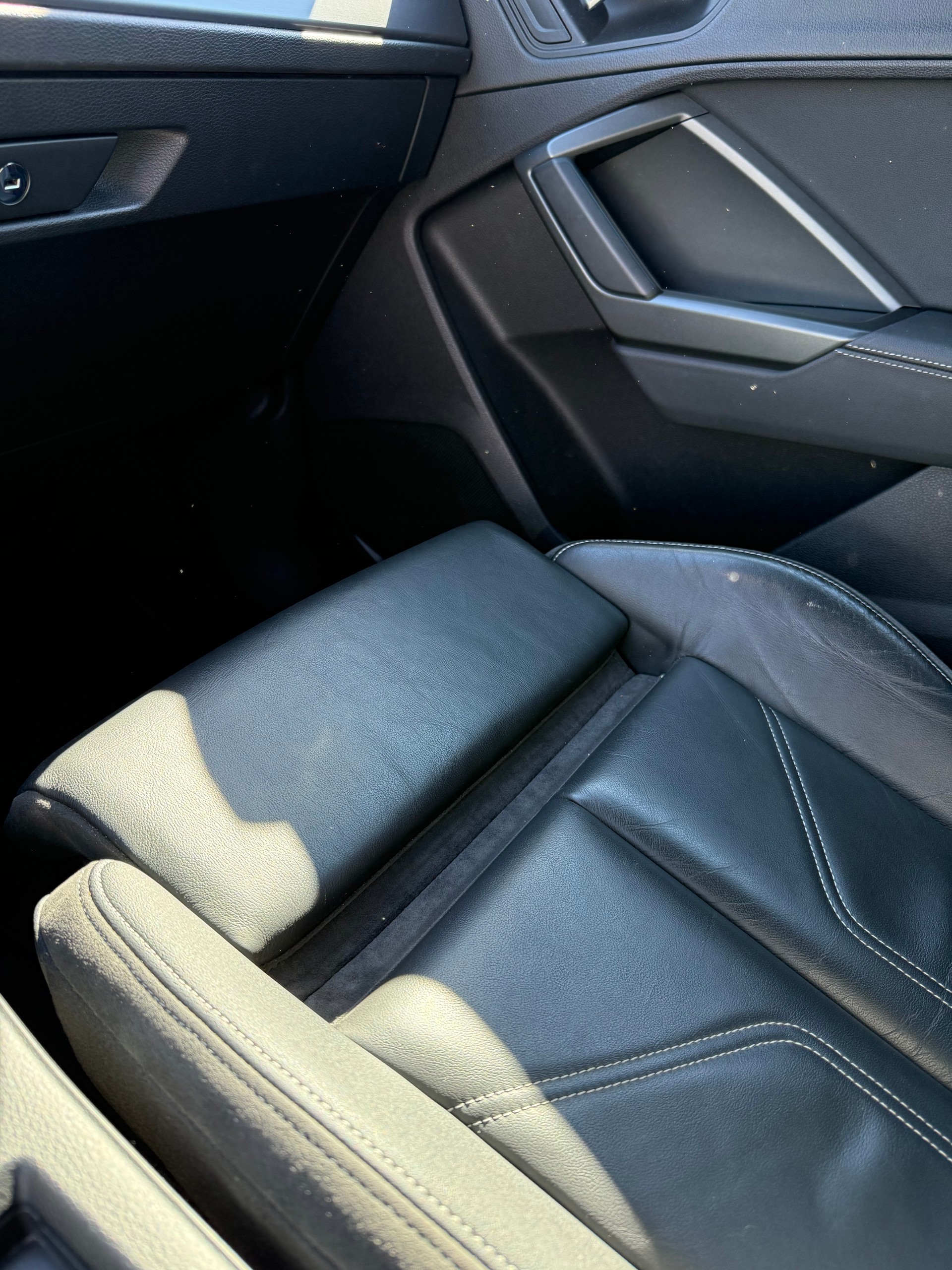 AUDI 2.0 35 TDI S line quattro S-Tronic-image-12