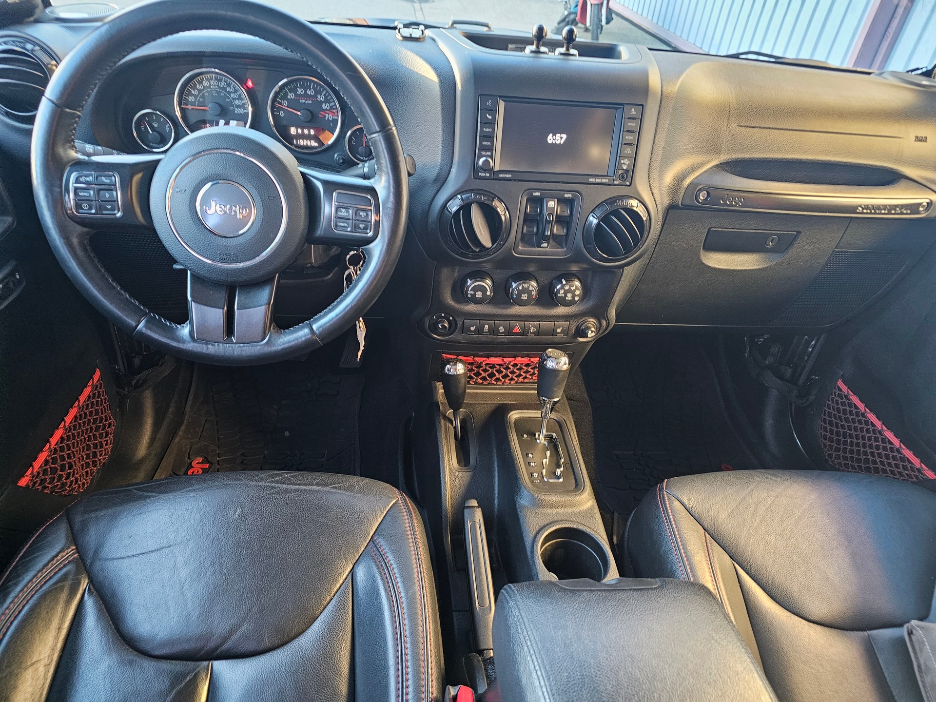JEEP Wrangler 3.6 Unlimited Rubicon Recon Automatic hardtop-image-12