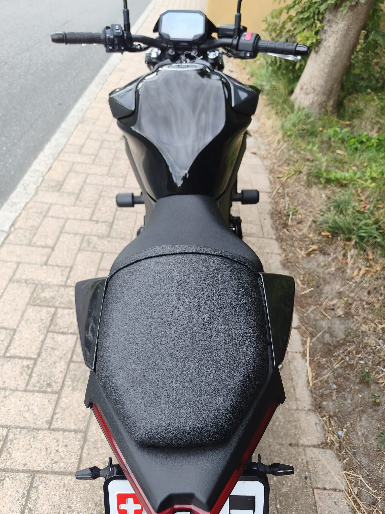 KAWASAKI Z 650 (35KW)-image-10