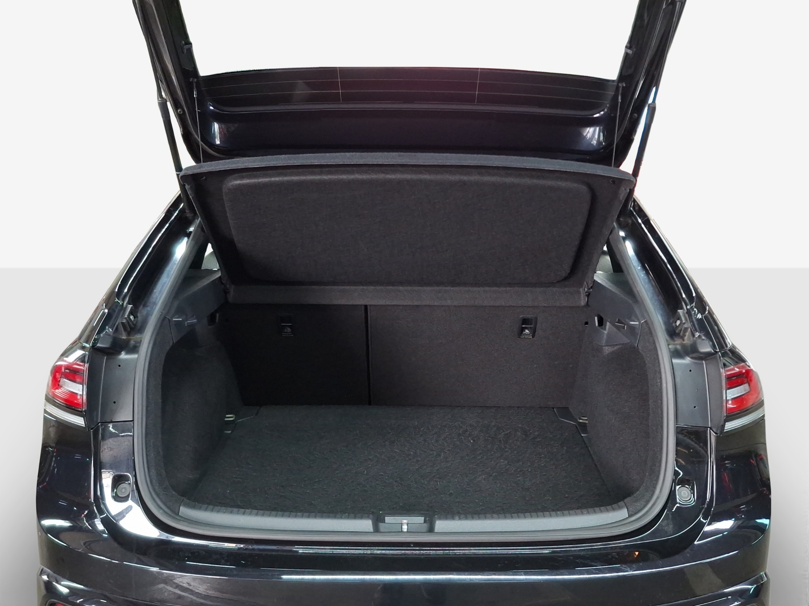 VW Taigo 1.0 TSI R-Line DSG-image-12