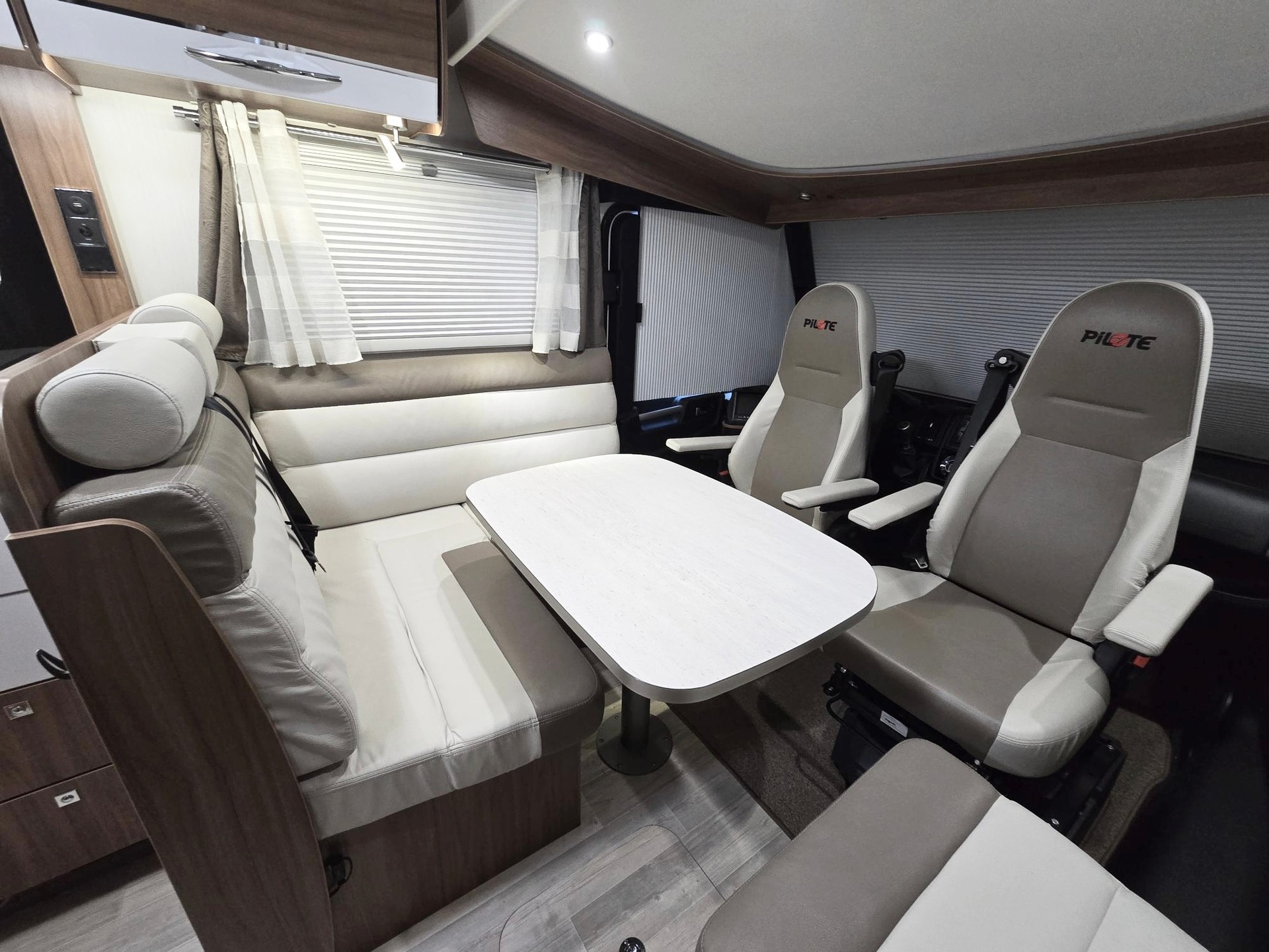 PILOTE G 700 GJ ESSENTIEL 2,3 DIESEL FIAT DUCATO MJ 150-image-8