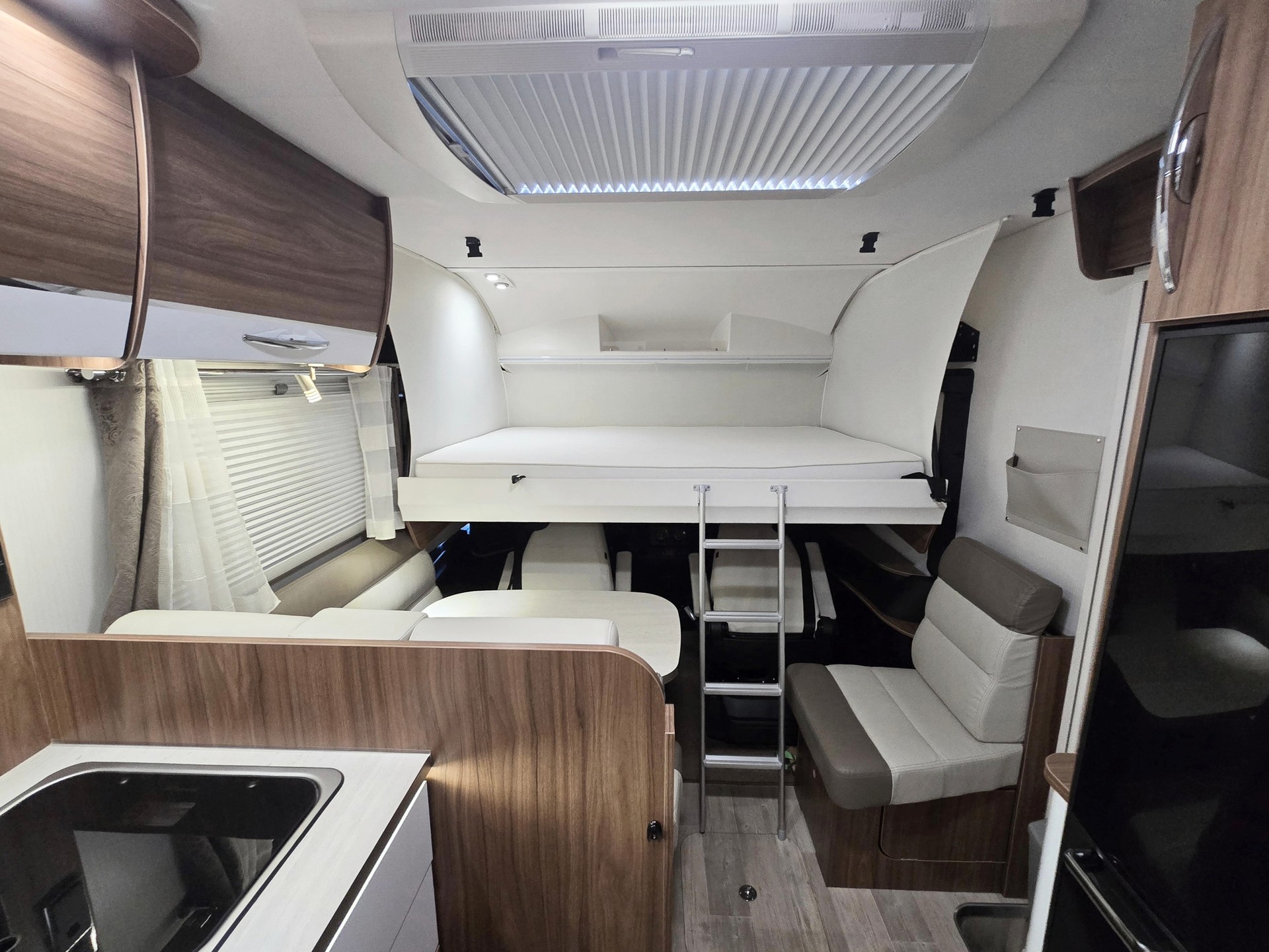PILOTE G 700 GJ ESSENTIEL 2,3 DIESEL FIAT DUCATO MJ 150-image-6