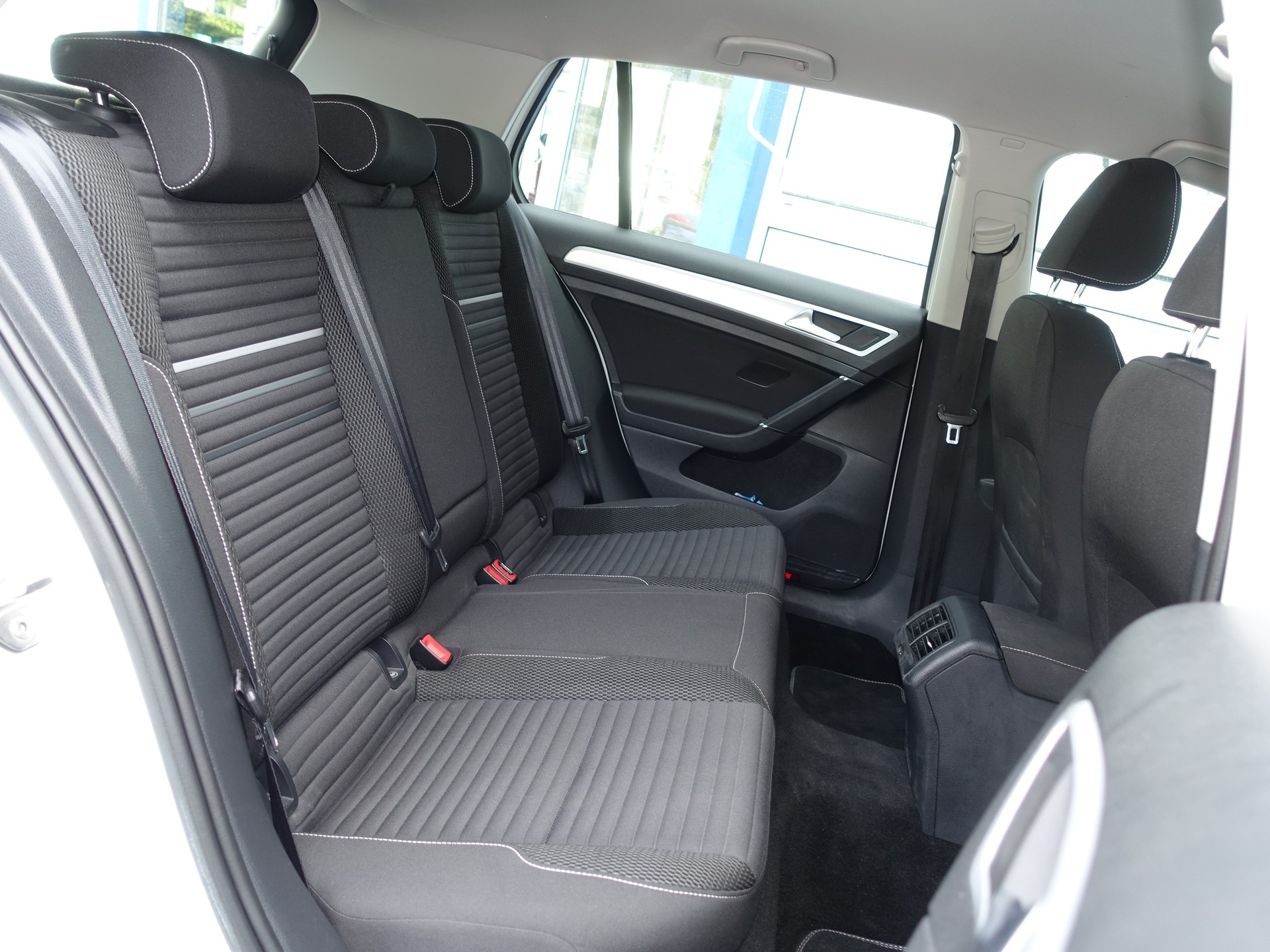 VW Golf 1.4 TSI Cup DSG-image-14