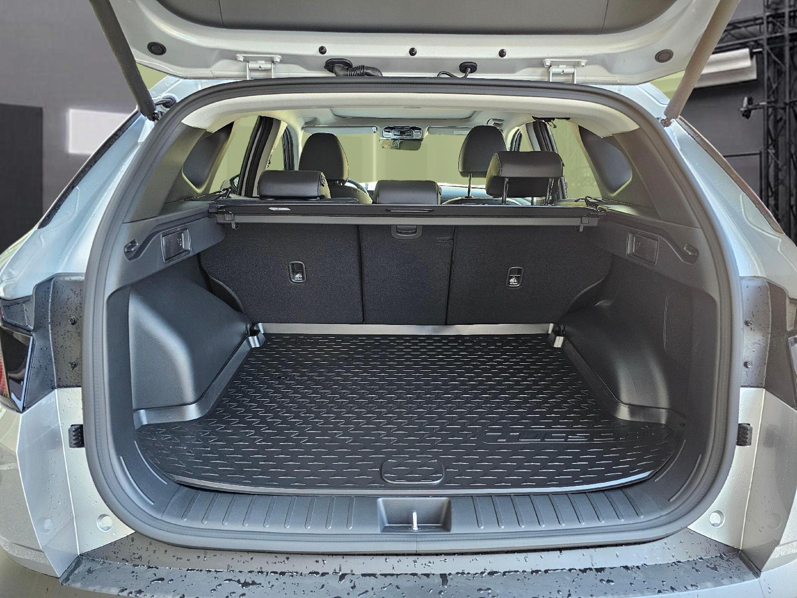 HYUNDAI Tucson 1.6 T-GDi HEV Vertex Swiss Edition 4WD-image-11