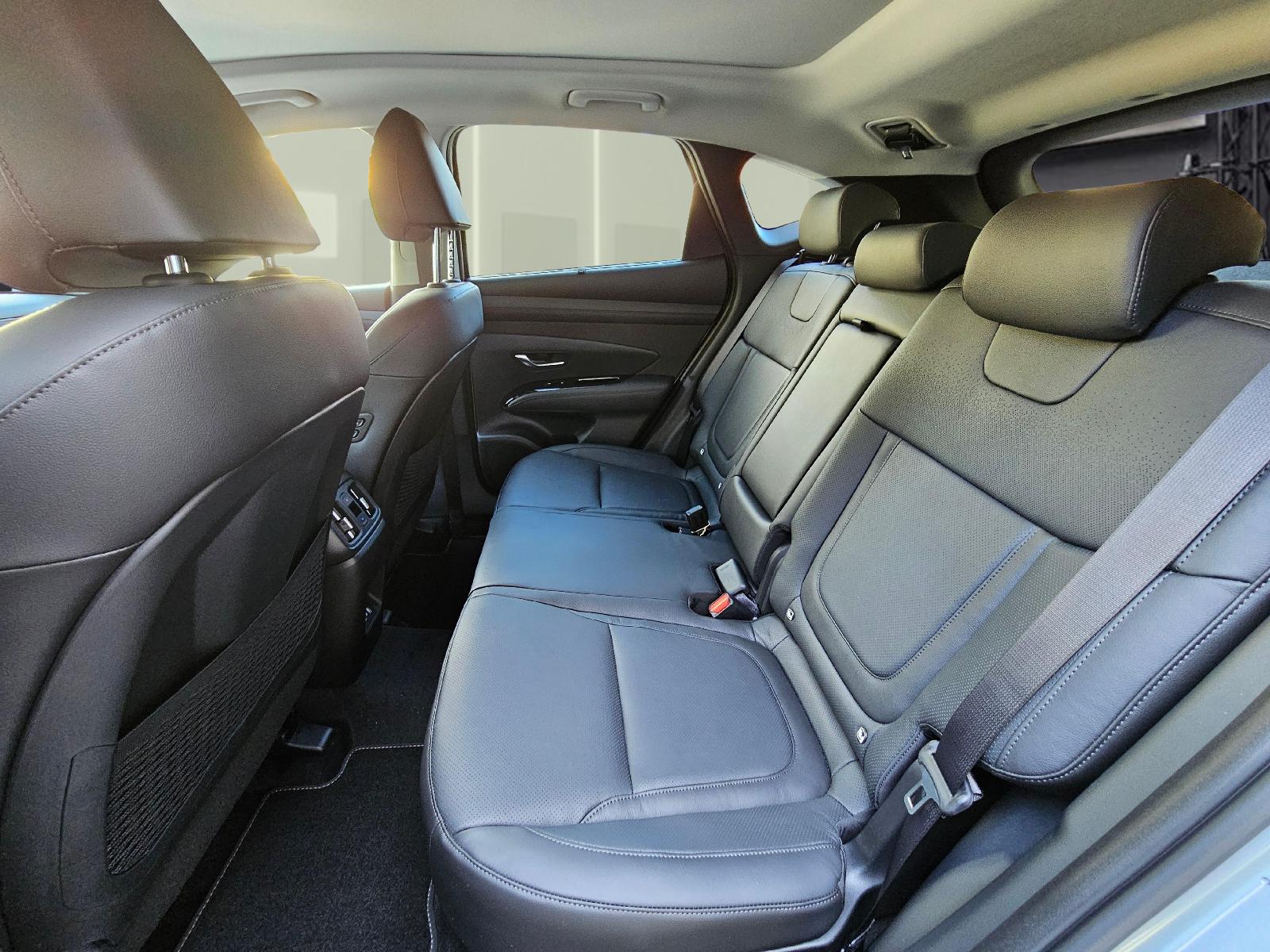 HYUNDAI Tucson 1.6 T-GDi HEV Vertex Swiss Edition 4WD-image-10