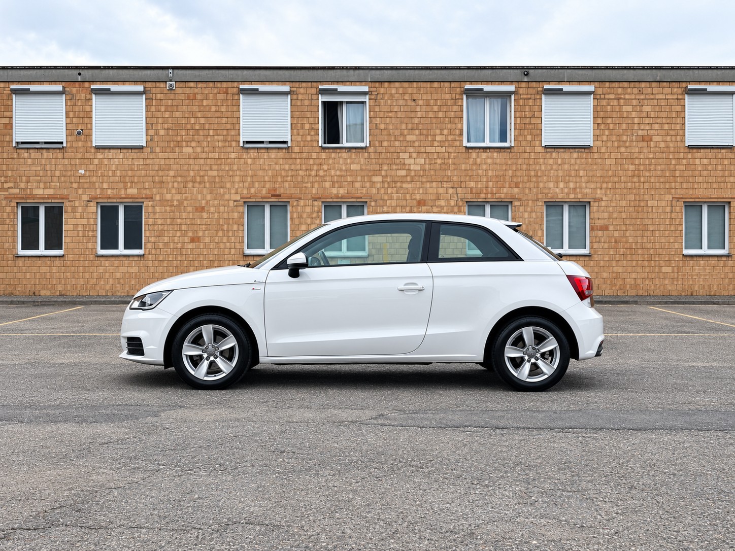 AUDI A1 1.0 TFSI S-tronic Automat-image-2