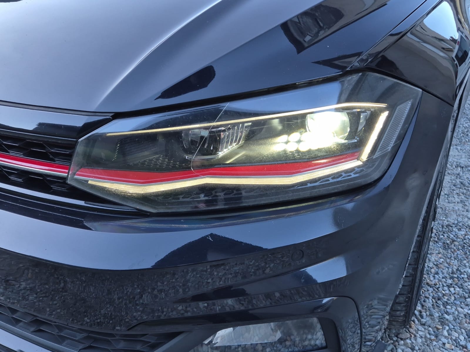 VW Polo 2.0 TSI GTI DSG-image-1