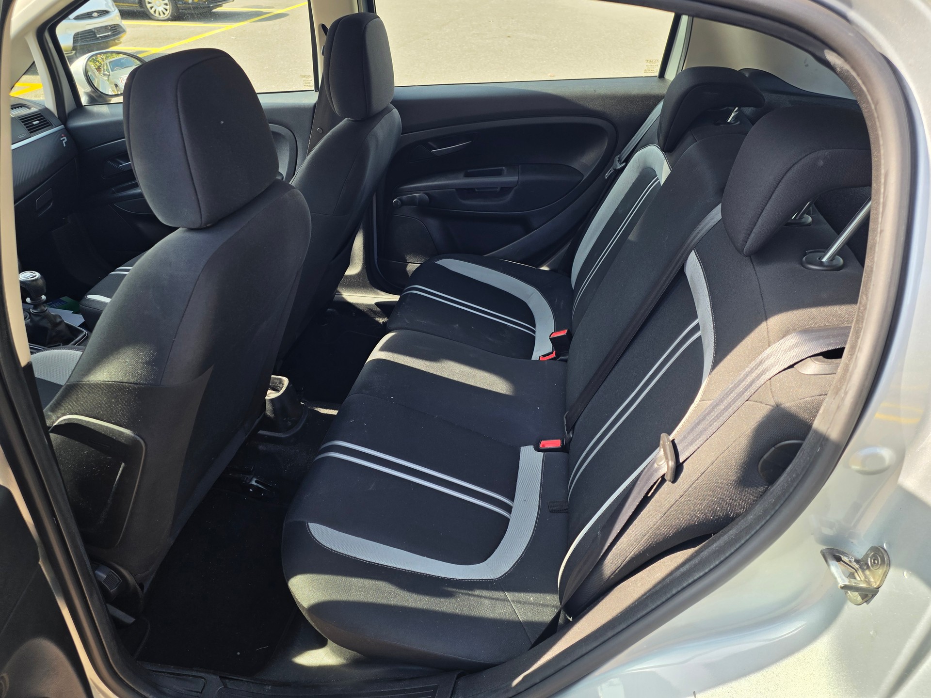 FIAT Punto 1.4 Dynamic-image-6