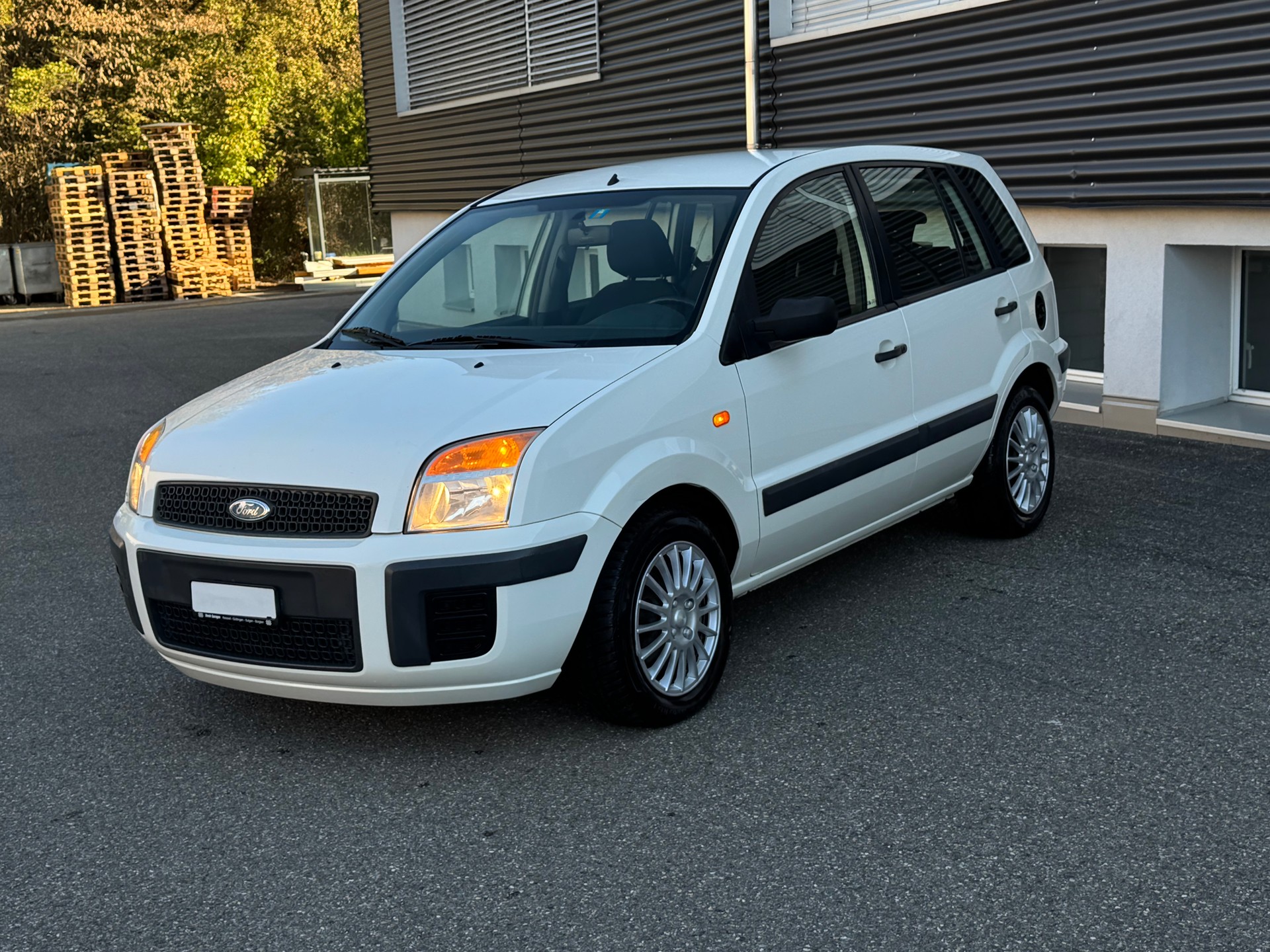 FORD Fusion 1.6 16V Trend-image-0