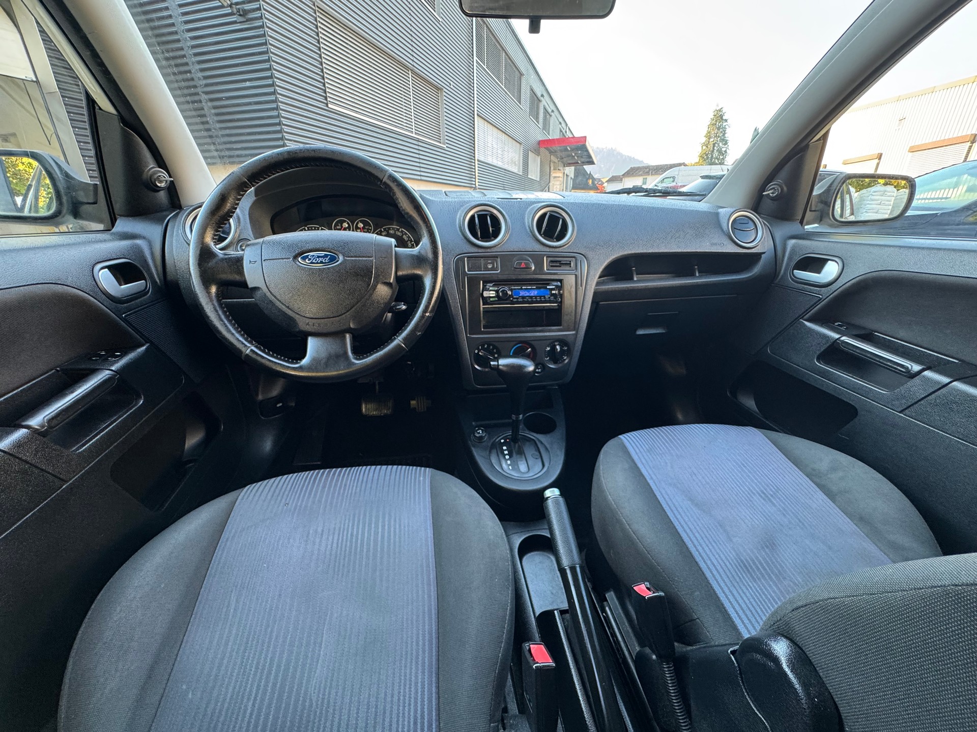 FORD Fusion 1.6 16V Trend-image-3