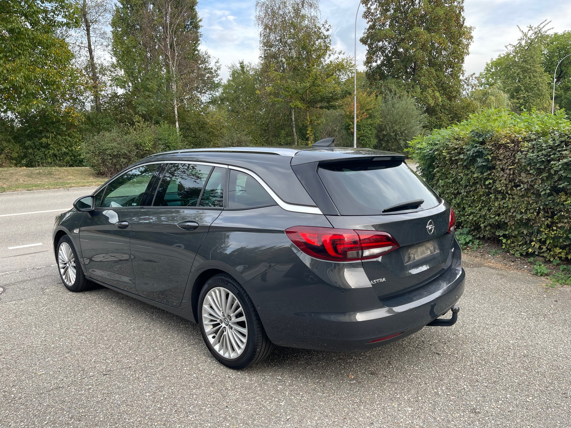 OPEL Astra Sports Tourer 1.6 CDTi ecoF Dynamic-image-2