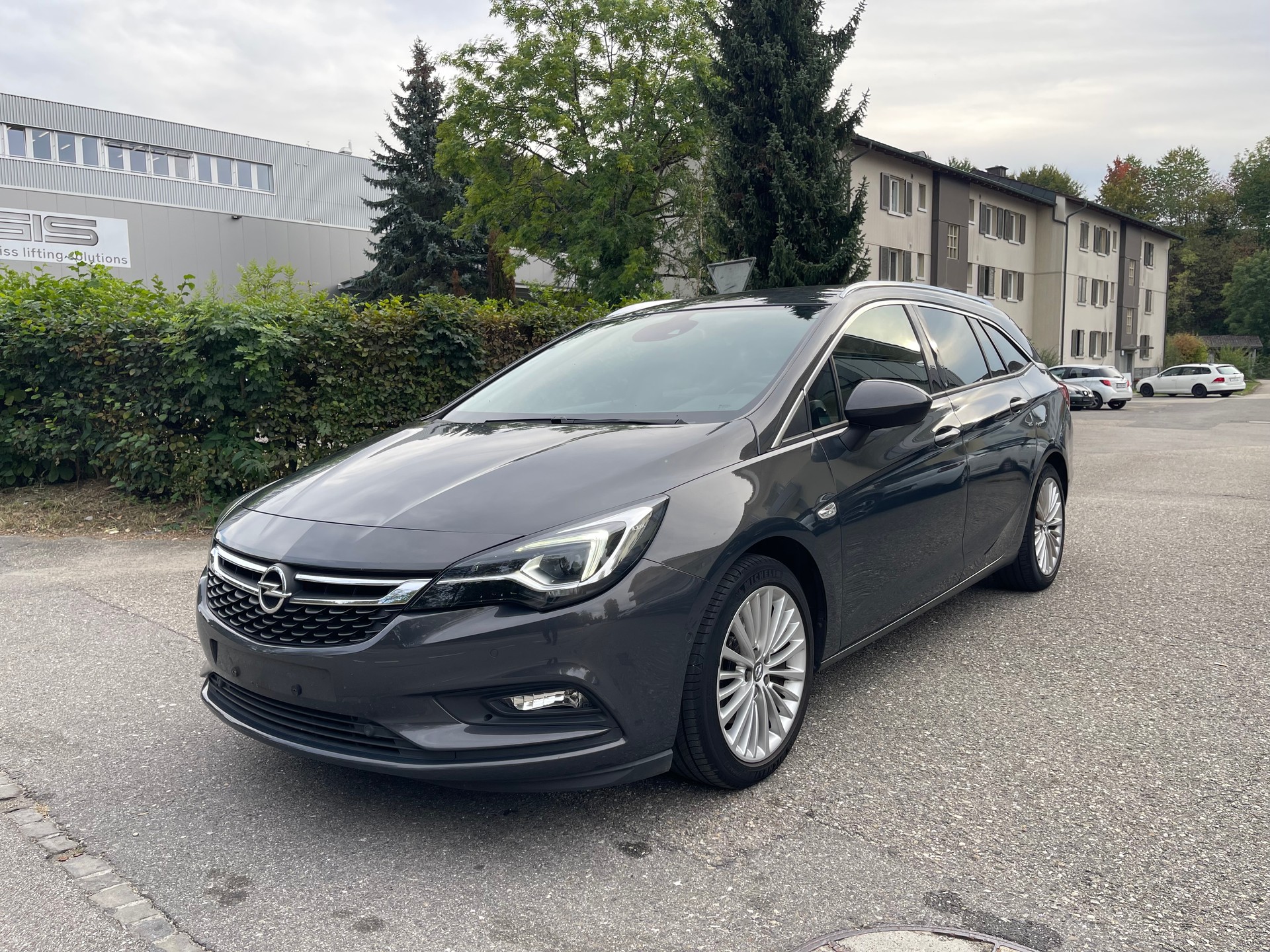 OPEL Astra Sports Tourer 1.6 CDTi ecoF Dynamic-image-0