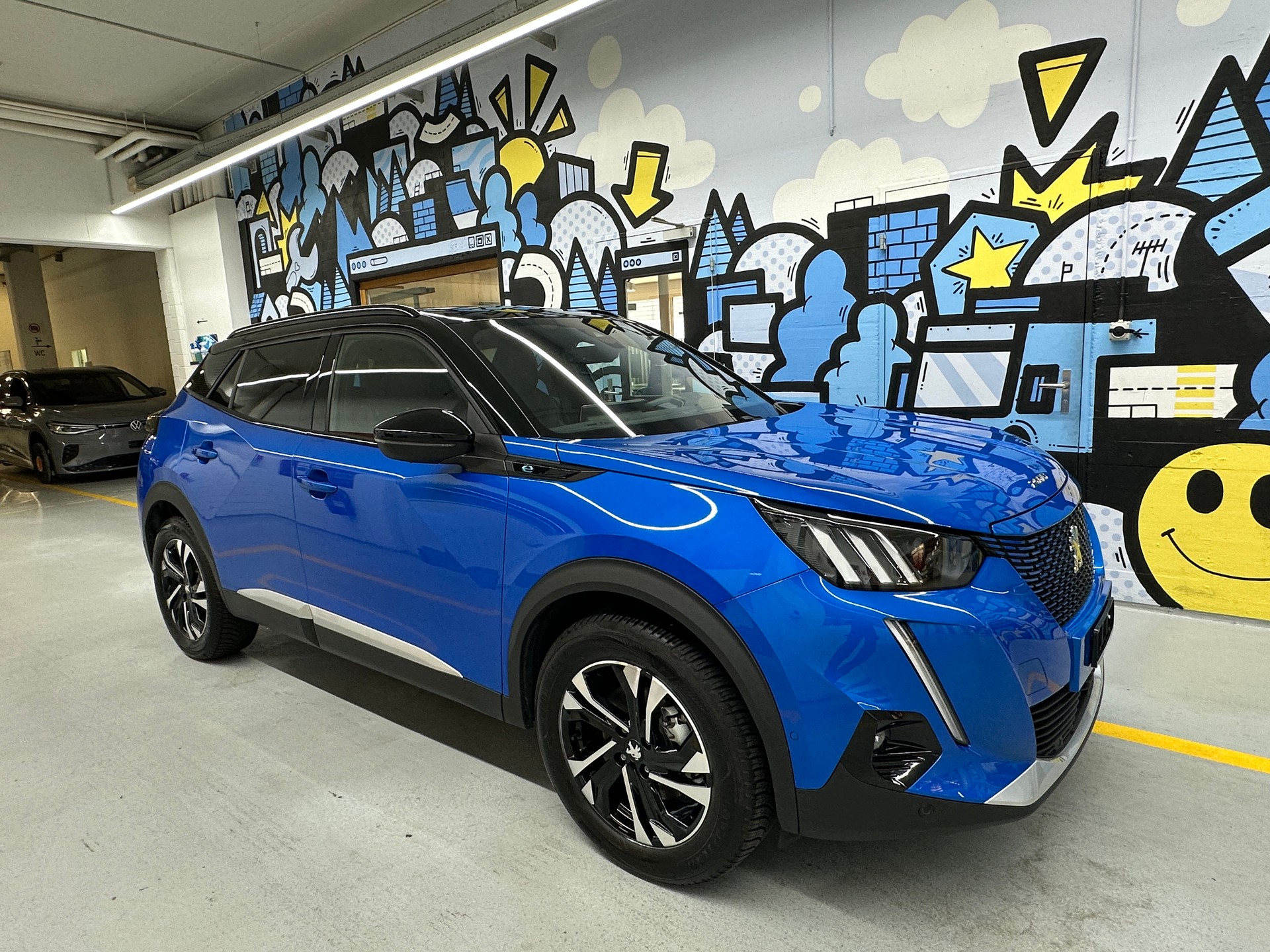 PEUGEOT 2008 e GT-image-0