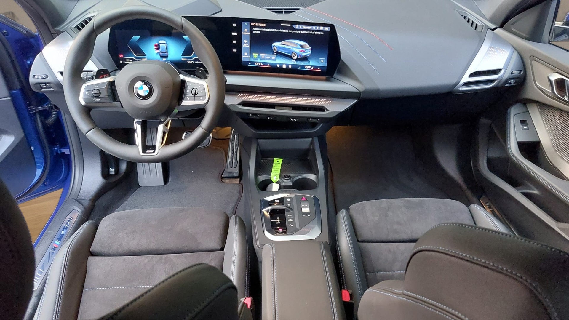 BMW 120 M Sport Pro Steptronic-image-12