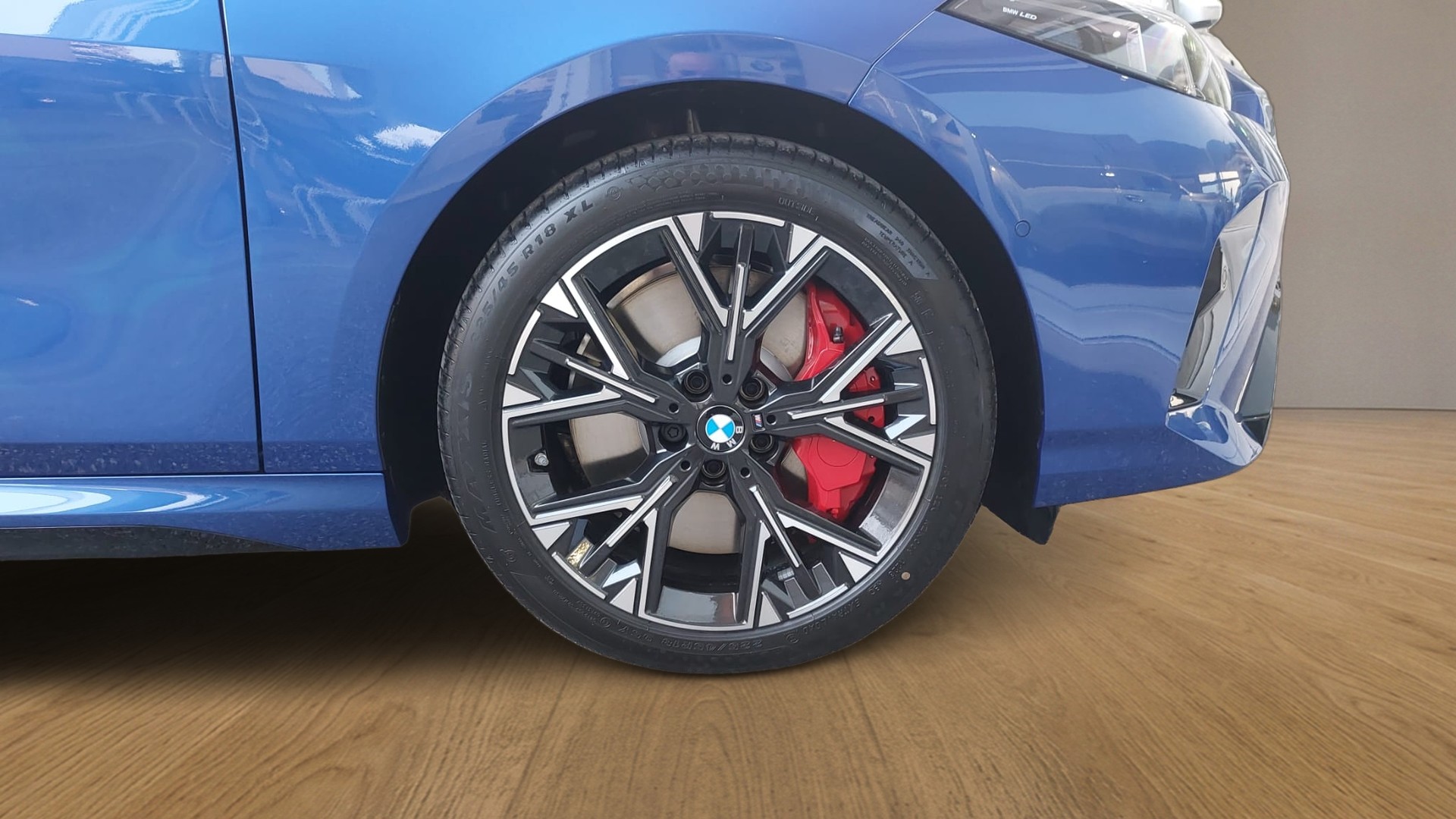 BMW 120 M Sport Pro Steptronic-image-8
