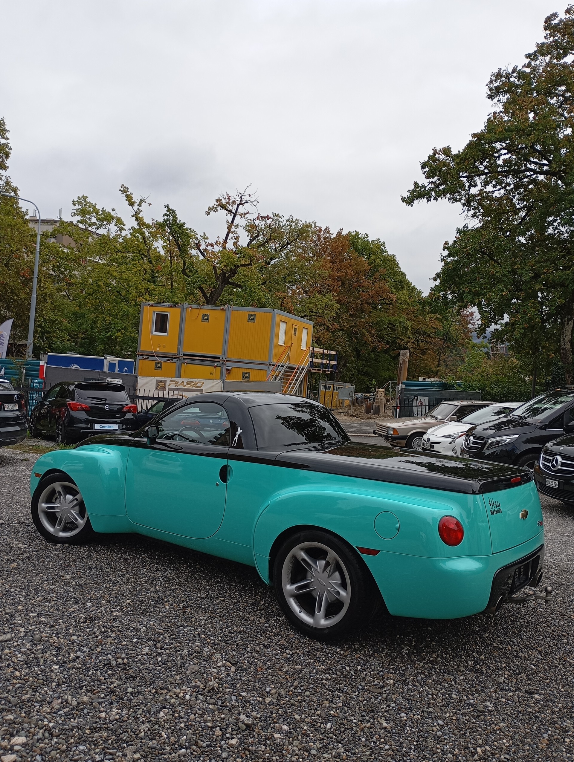 CHEVROLET ssr-image-9