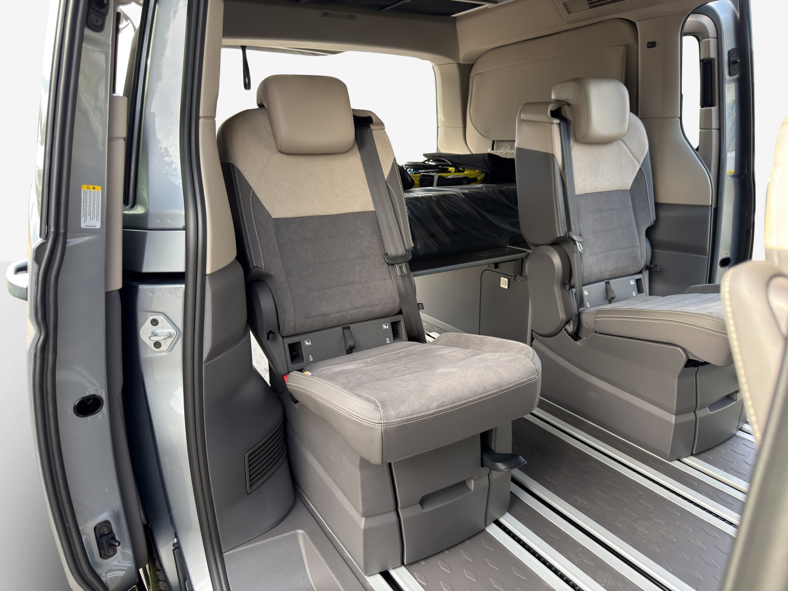 VW California eHybrid Beach Tour 4Motion-image-13