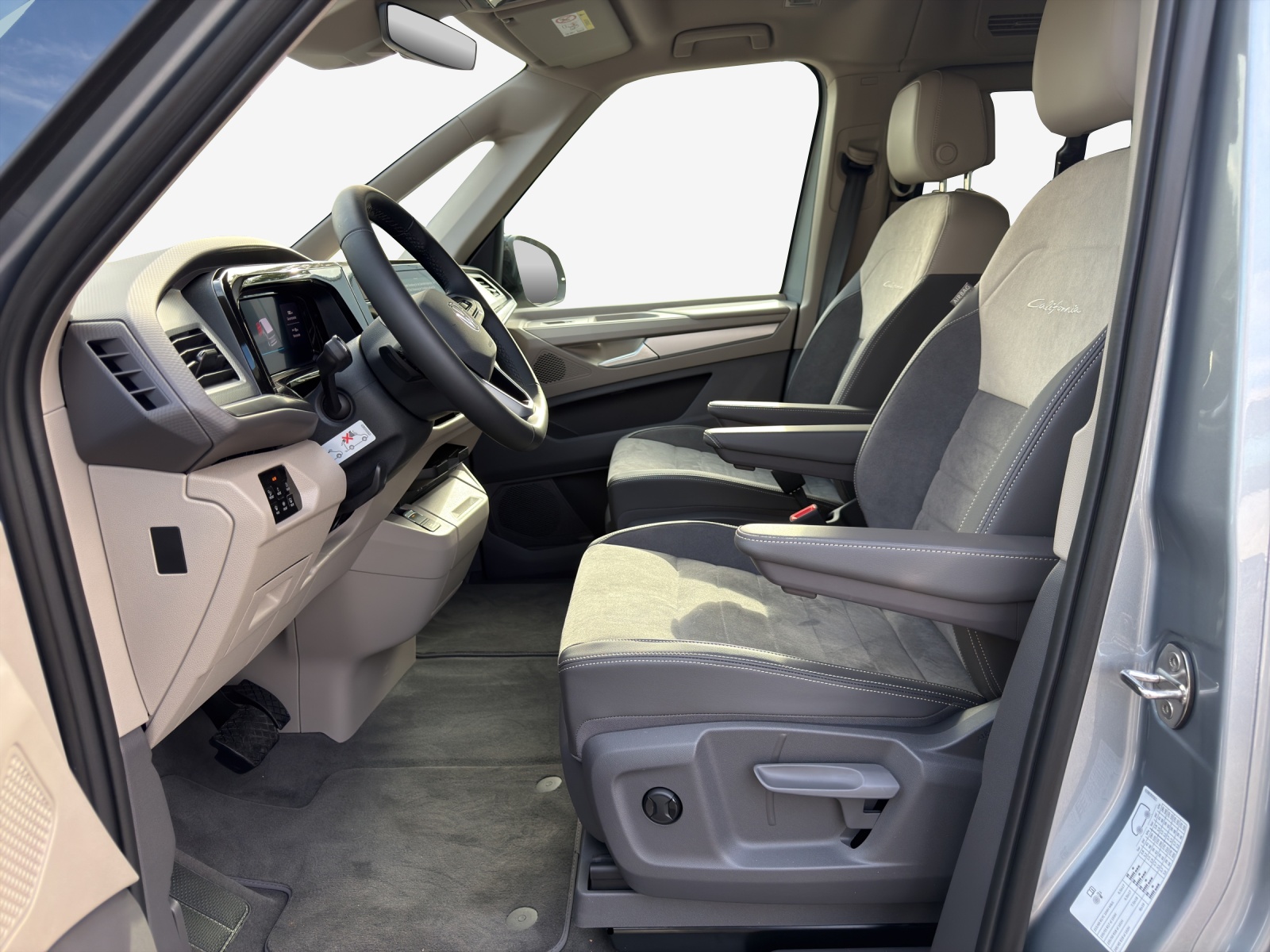 VW California Beach Tour Liberty 245PS PHEV-image-7