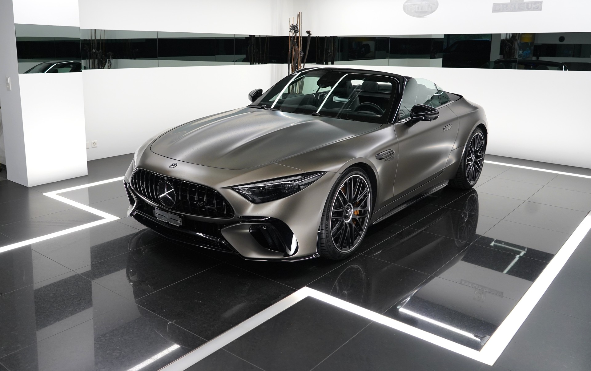 MERCEDES-BENZ AMG SL 63 4M MCT-image-0