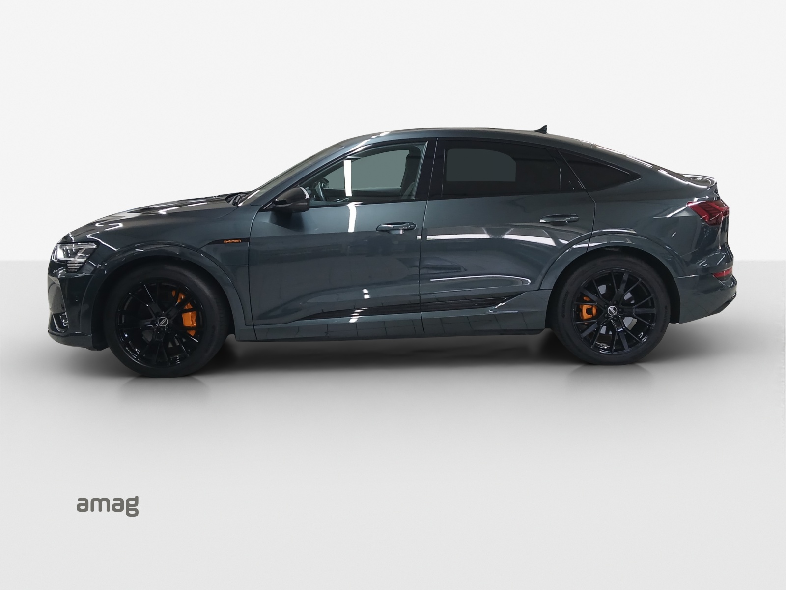 AUDI e-tron 55 Sportback S Line Black Edition quattro-image-1