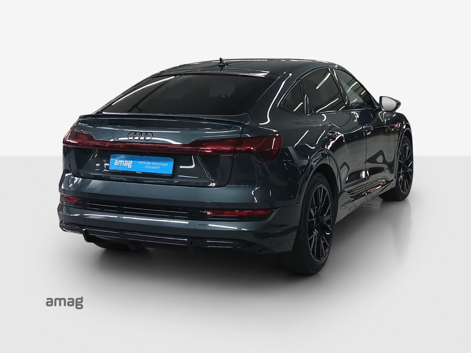 AUDI e-tron 55 Sportback S Line Black Edition quattro-image-5