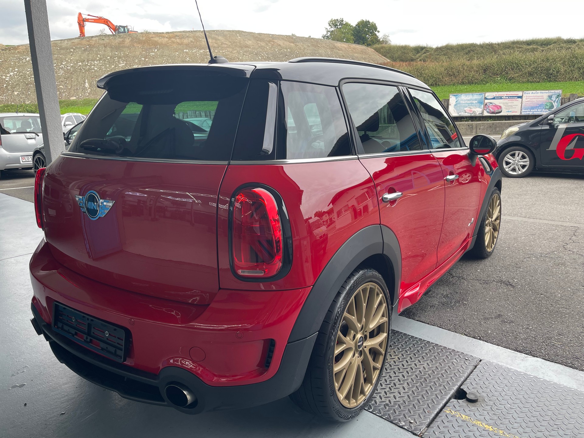 MINI Countryman John Cooper Works ALL4-image-5