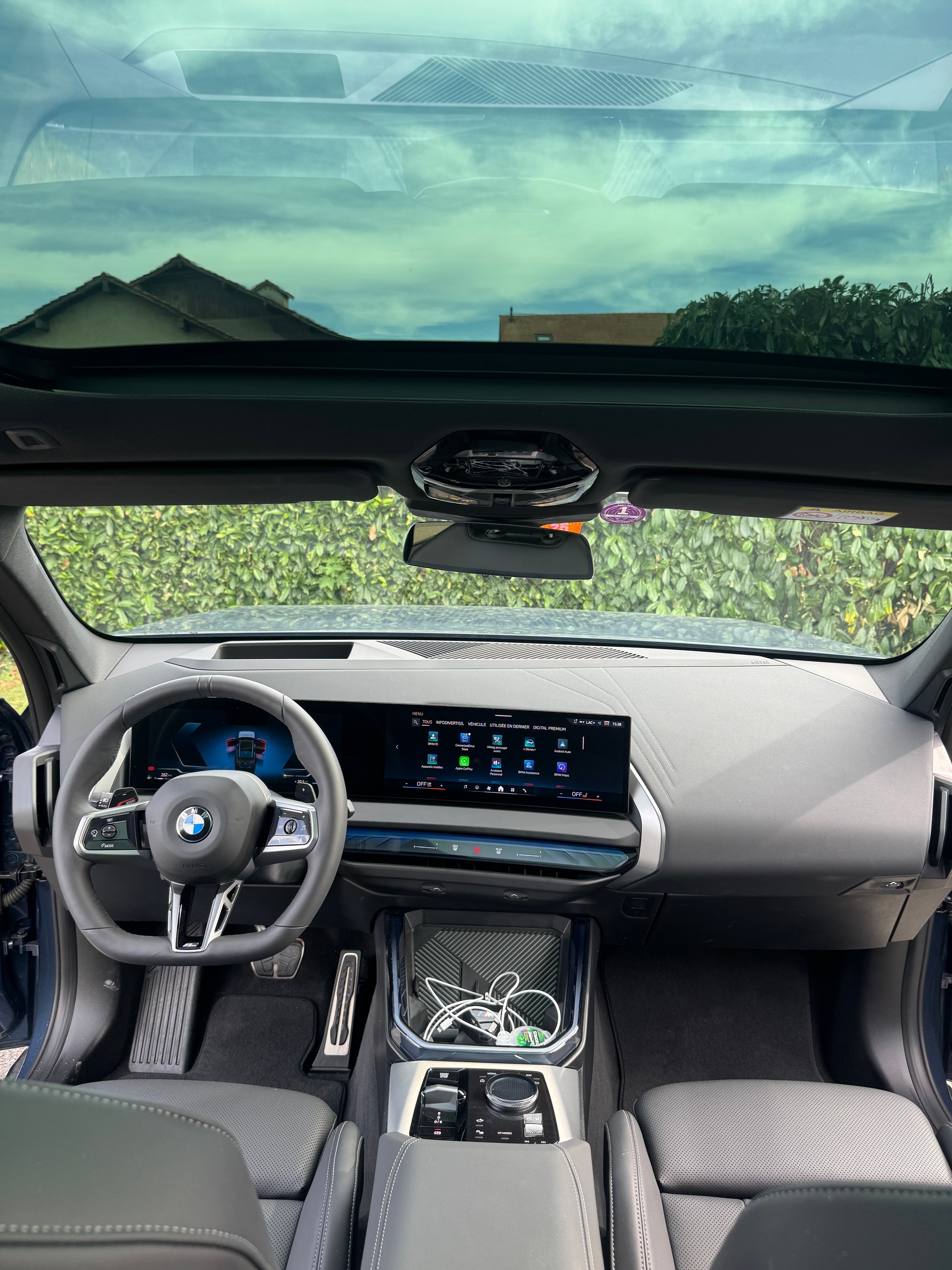 BMW 20i xDrive-image-3